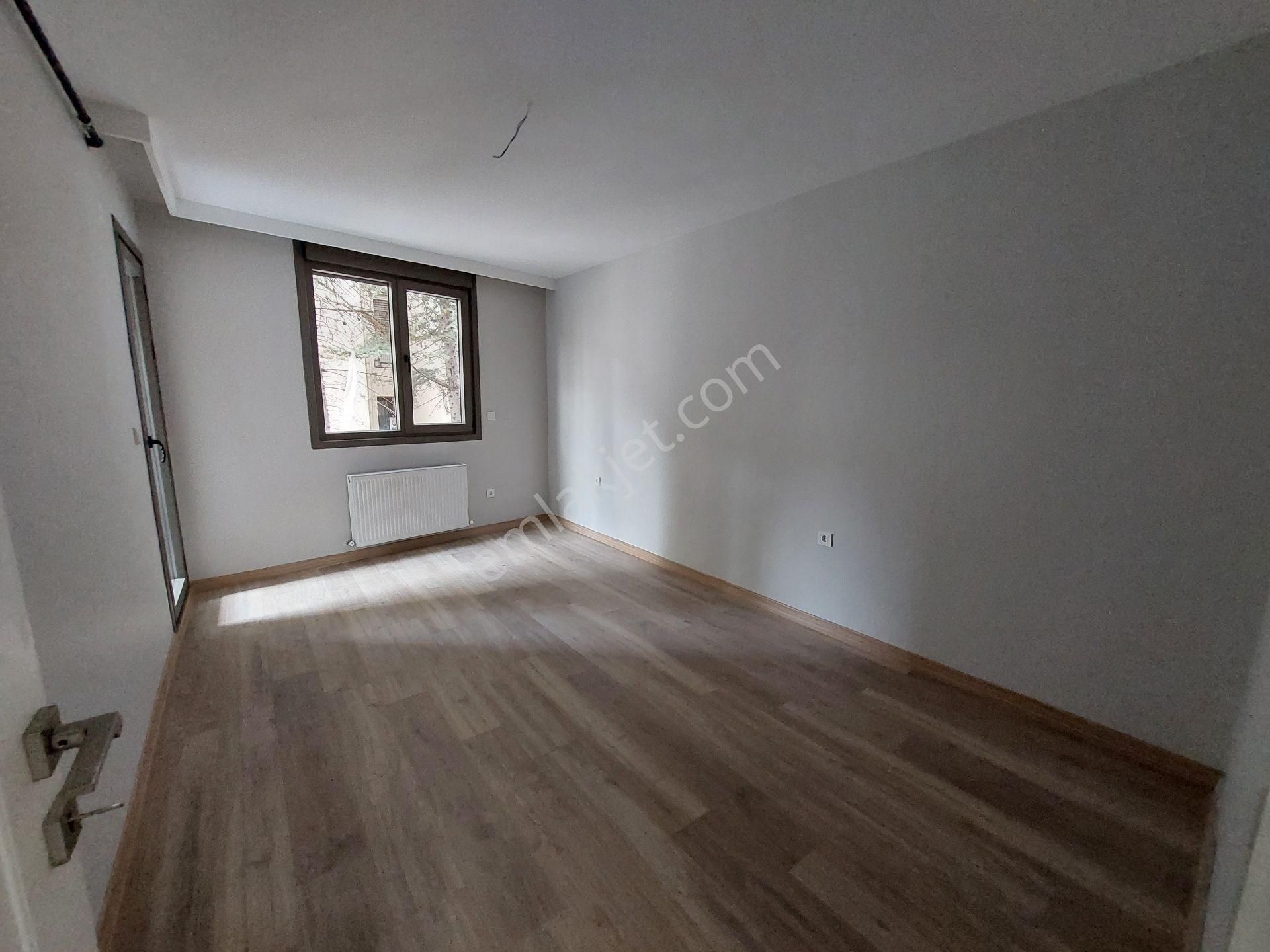 Maltepe Küçükyalı 'da Böyle Konum Ve Kalitede 2+1 Yok - Görsel 3