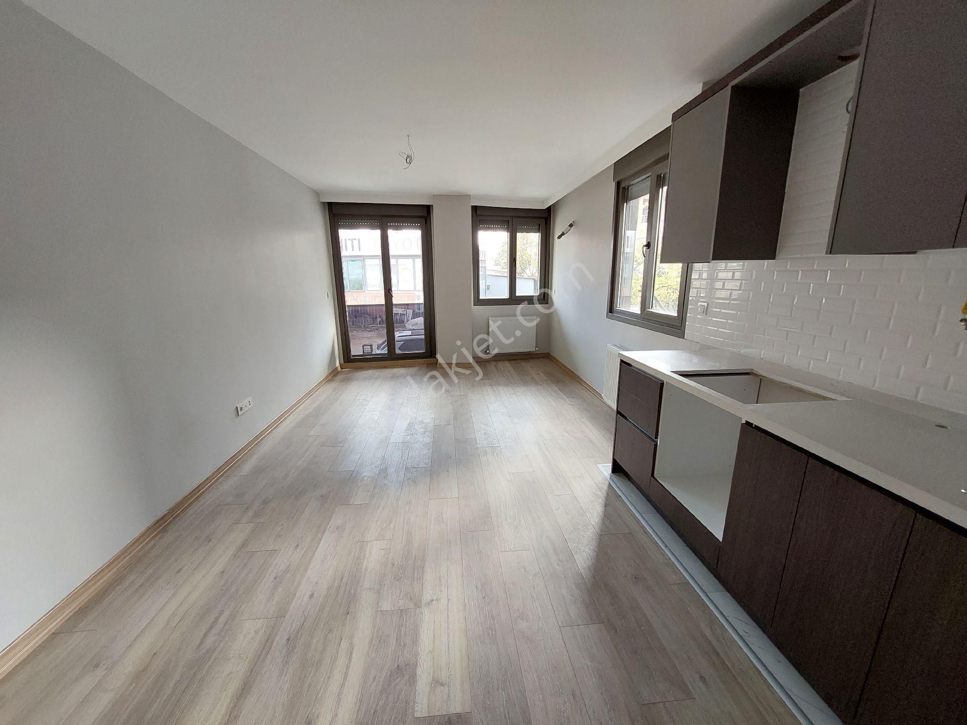 Maltepe Küçükyalı 'da Böyle Konum Ve Kalitede 2+1 Yok - Görsel 16