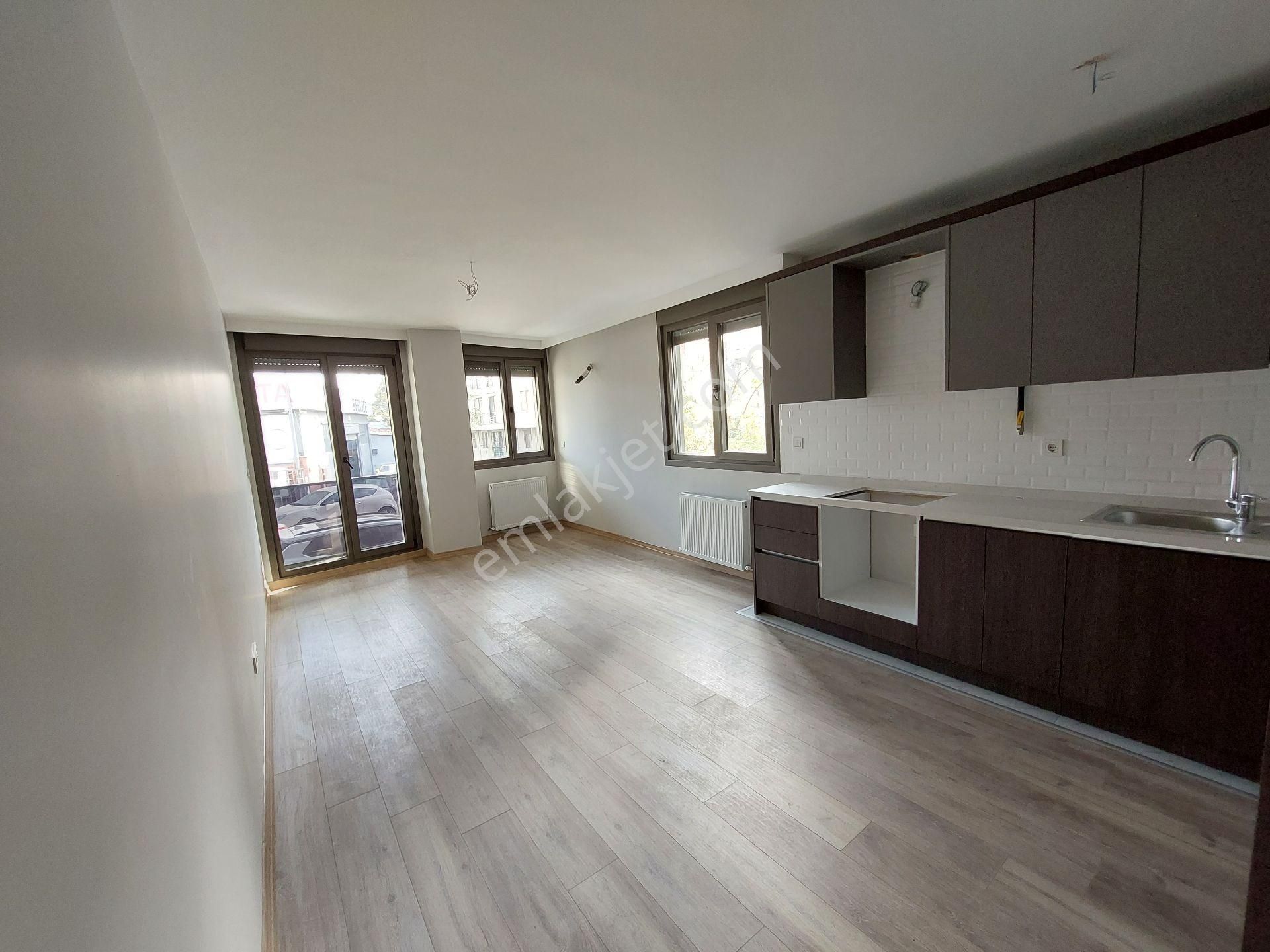 Maltepe Küçükyalı 'da Böyle Konum Ve Kalitede 2+1 Yok - Görsel 11