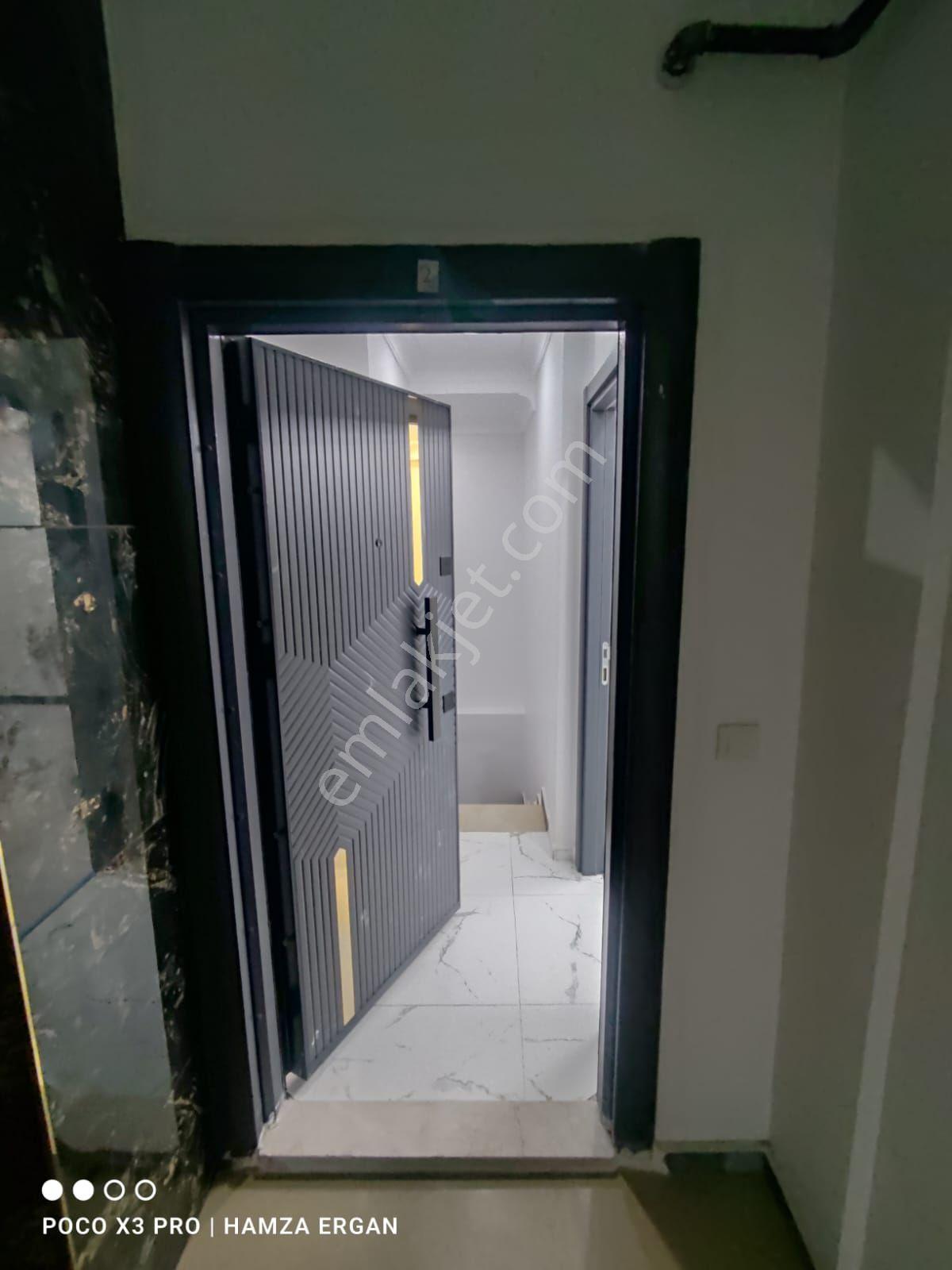 1.69 Krediyle Arnavutköy Taşolukta Satılık 3+1 Ters Dubleks Daire
