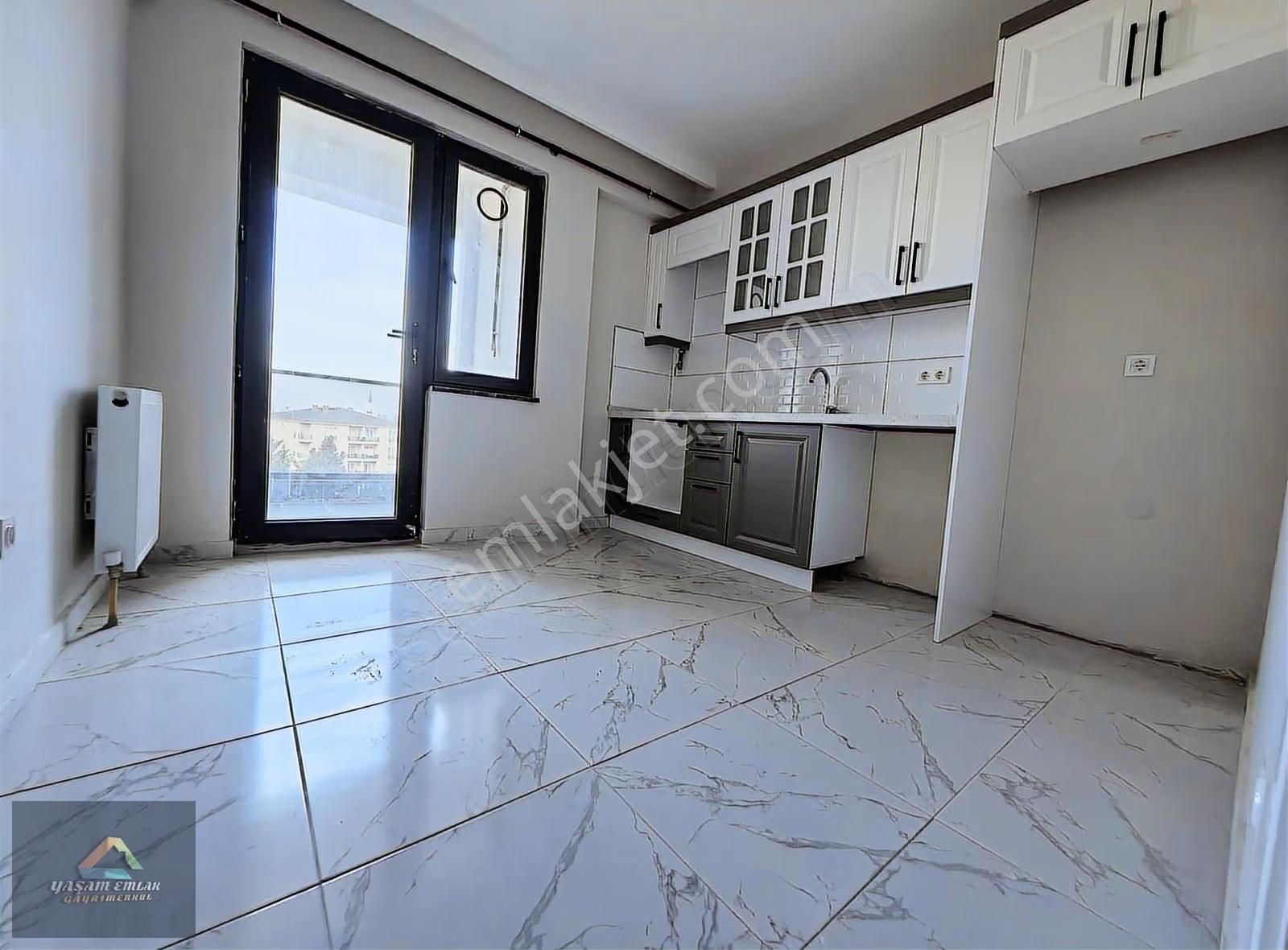 Yaşam'dan Akşemsettin Mahallesinde Geniş 2+1 Satılık Daire - Görsel 20