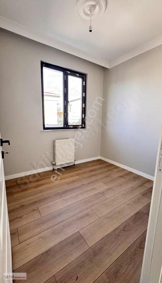 Sultan Gayrimenkulden Bağlarbaşı Okuluna Ykn 3+1 Orta Kat - Görsel 14