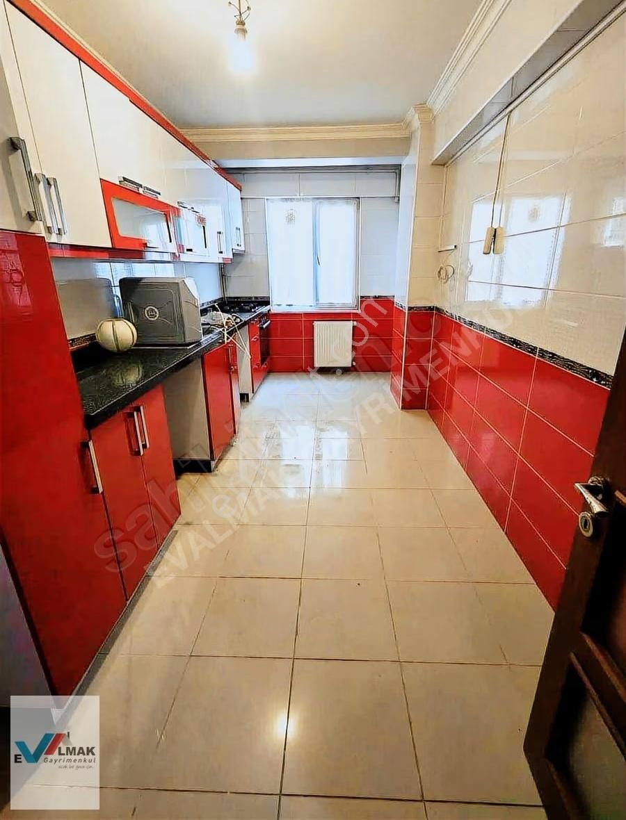 Evalmak'ta Yeni Bina 3+1(120m2) Metrobüse Yakın Satılık Daire - Görsel 6