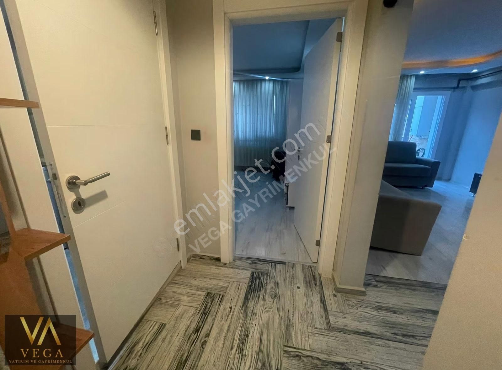 Muradiye Villalar Bölgesi 1+1 Site İçi Geniş Balkonlu Daire - Görsel 29