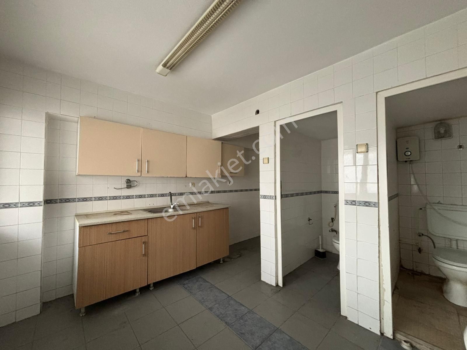 Alsancak Mahmut Essat Bozkurta 2+1 135m2 6.kat Satılık Daire! - Görsel 10