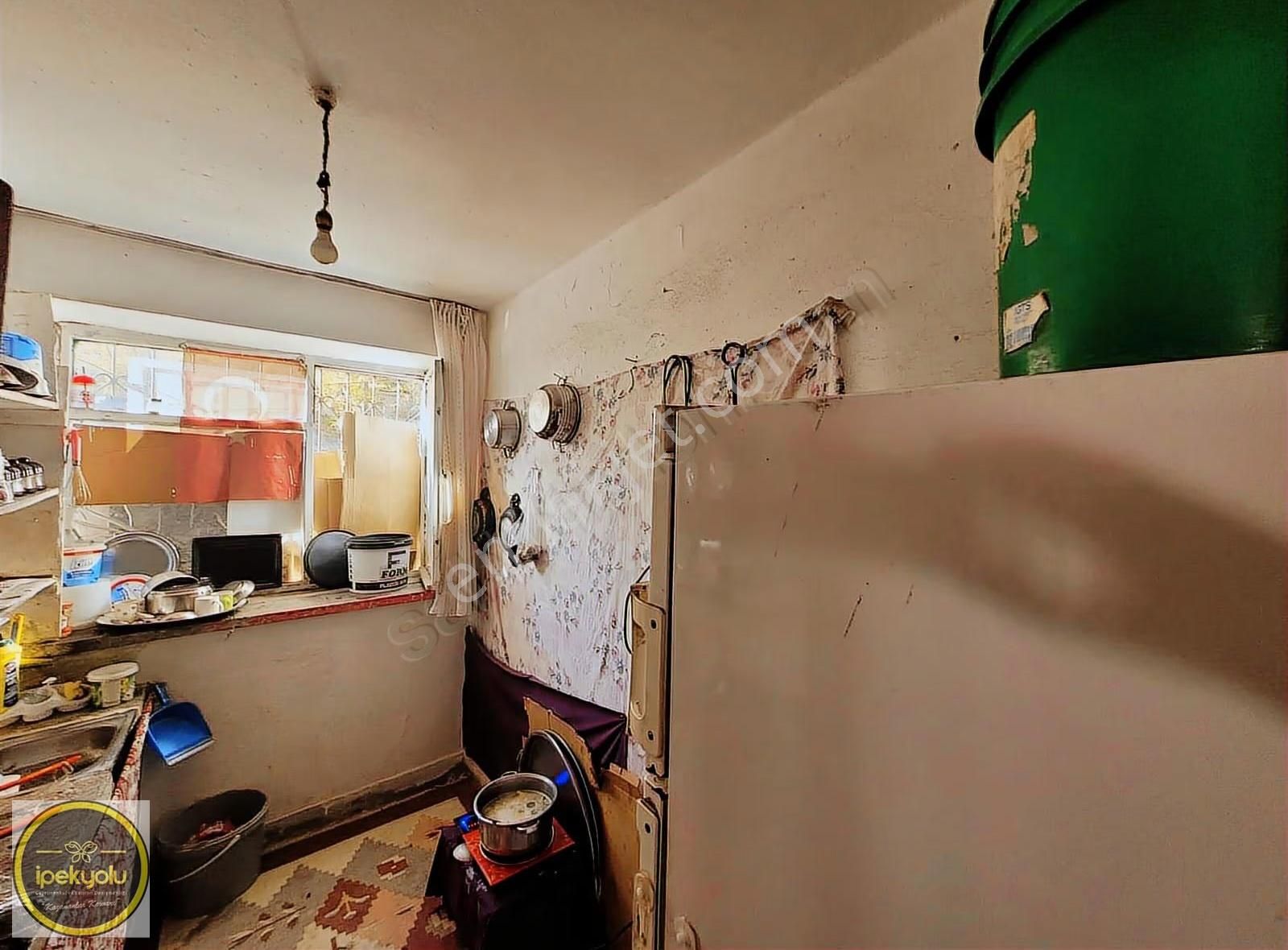 İpekyolu Gayrimenkulden Rüstempaşada Komple Satılık Müstakil Ev - Görsel 19