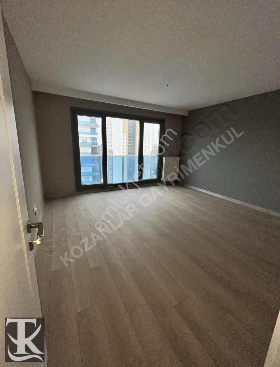 Çift Bloklu Sitede 4+1 Saunalı Ada Mutfaklı Lüx Satılık Daire - Görsel 20