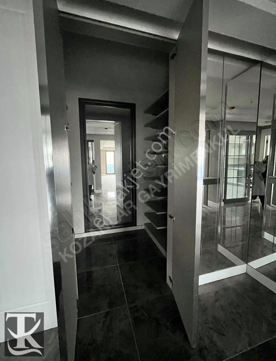 Çift Bloklu Sitede 4+1 Saunalı Ada Mutfaklı Lüx Satılık Daire - Görsel 7