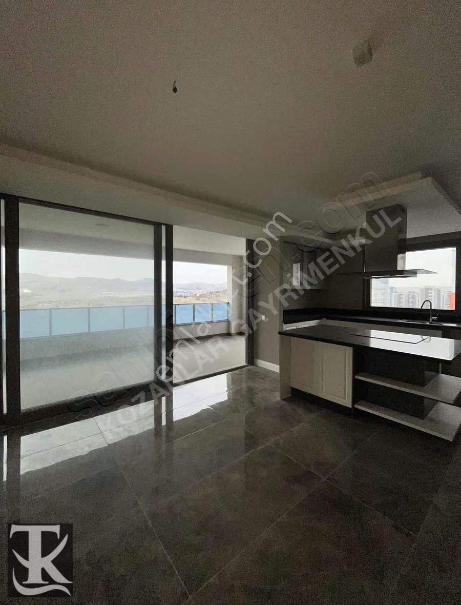 Çift Bloklu Sitede 4+1 Saunalı Ada Mutfaklı Lüx Satılık Daire - Görsel 24