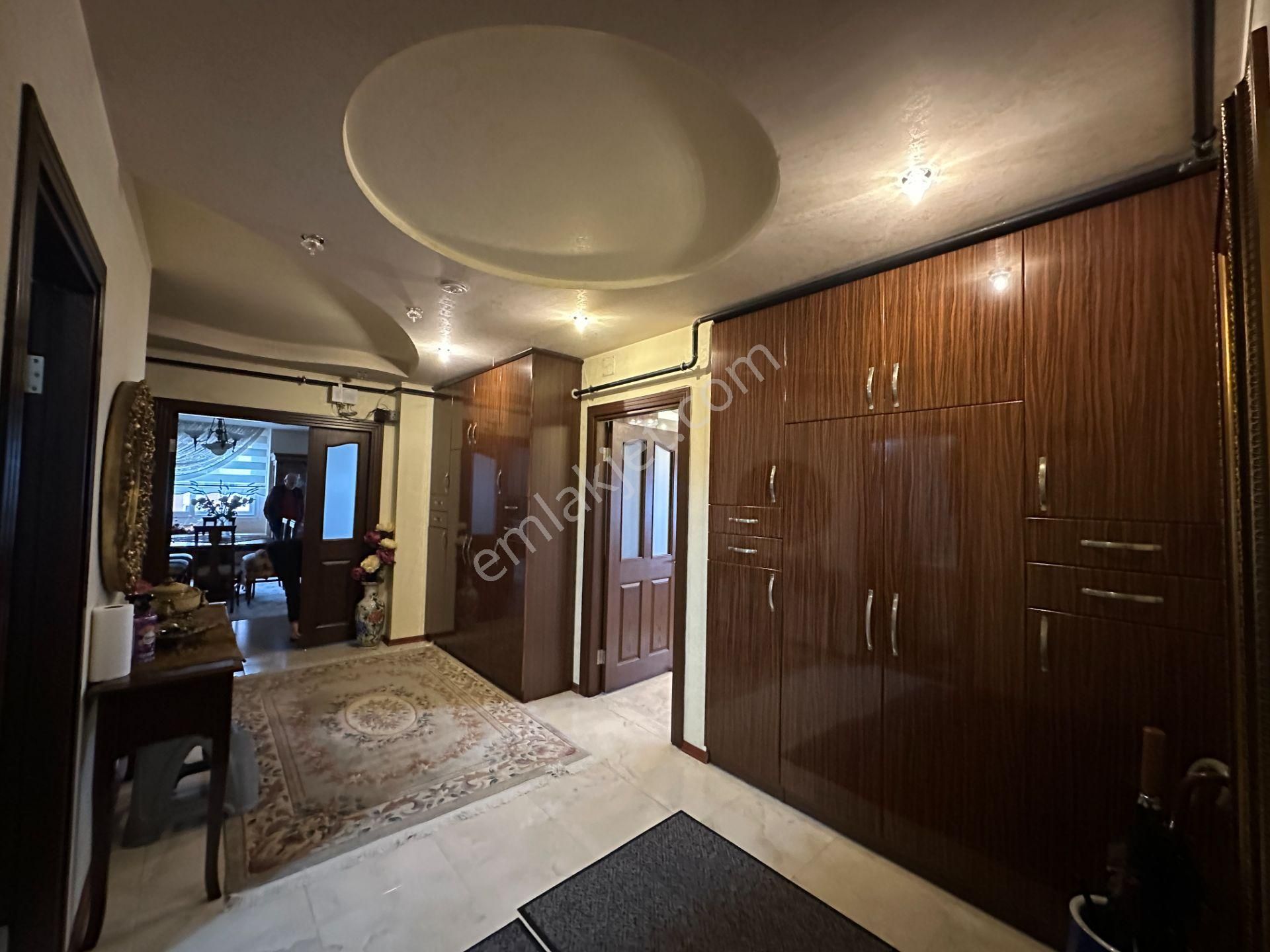 Wisrem'den Muhteşem Konumda Ve Deniz Manzaralı Eşsiz Bir Daire - Görsel 7