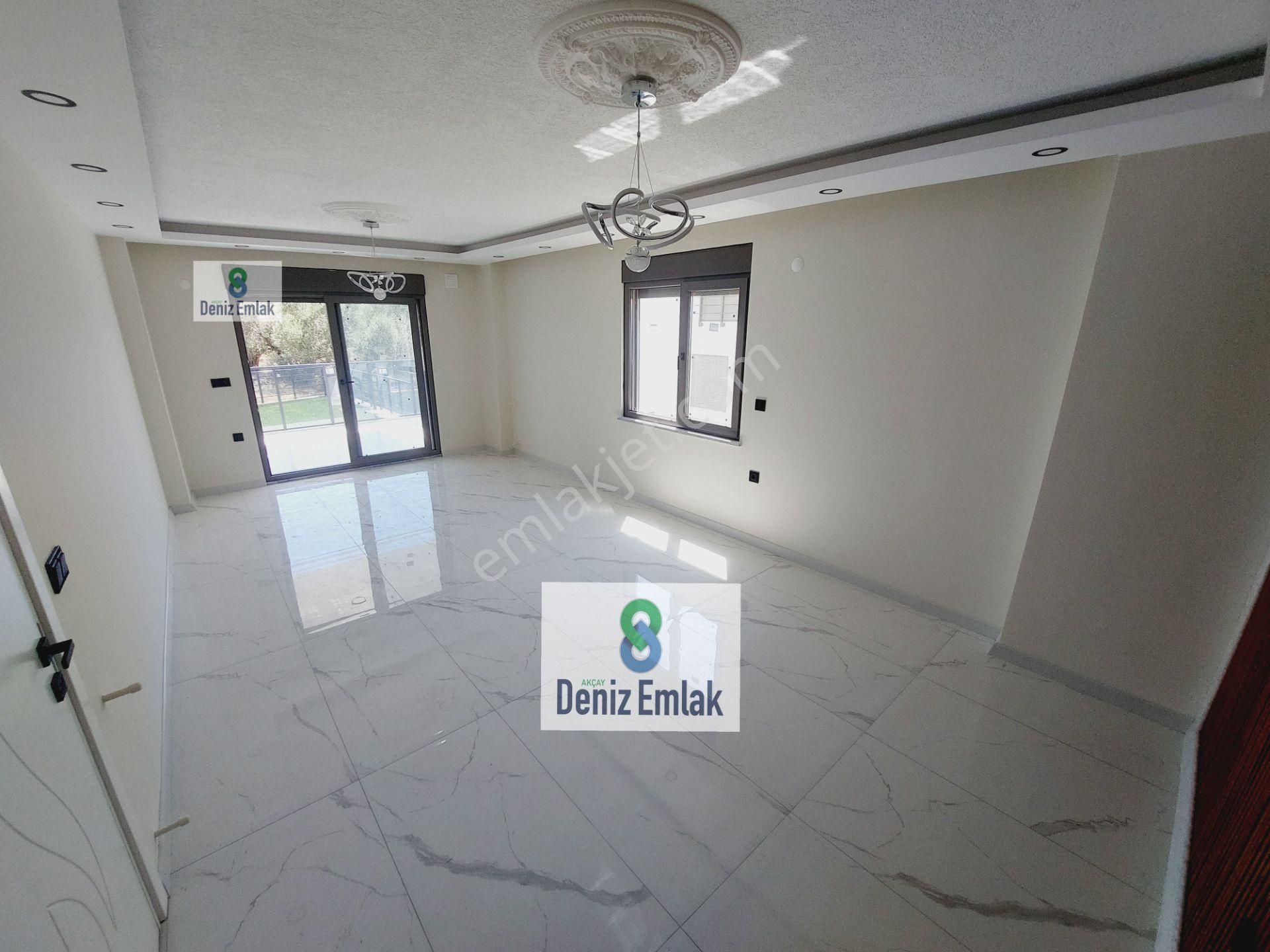 Denizden Gürede Deniz Manzaralı Satılık 4+1 Tripleks Villa. - Görsel 14