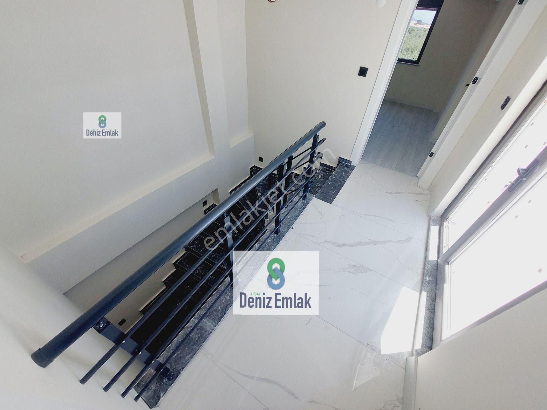 Denizden Gürede Deniz Manzaralı Satılık 4+1 Tripleks Villa. - Görsel 34