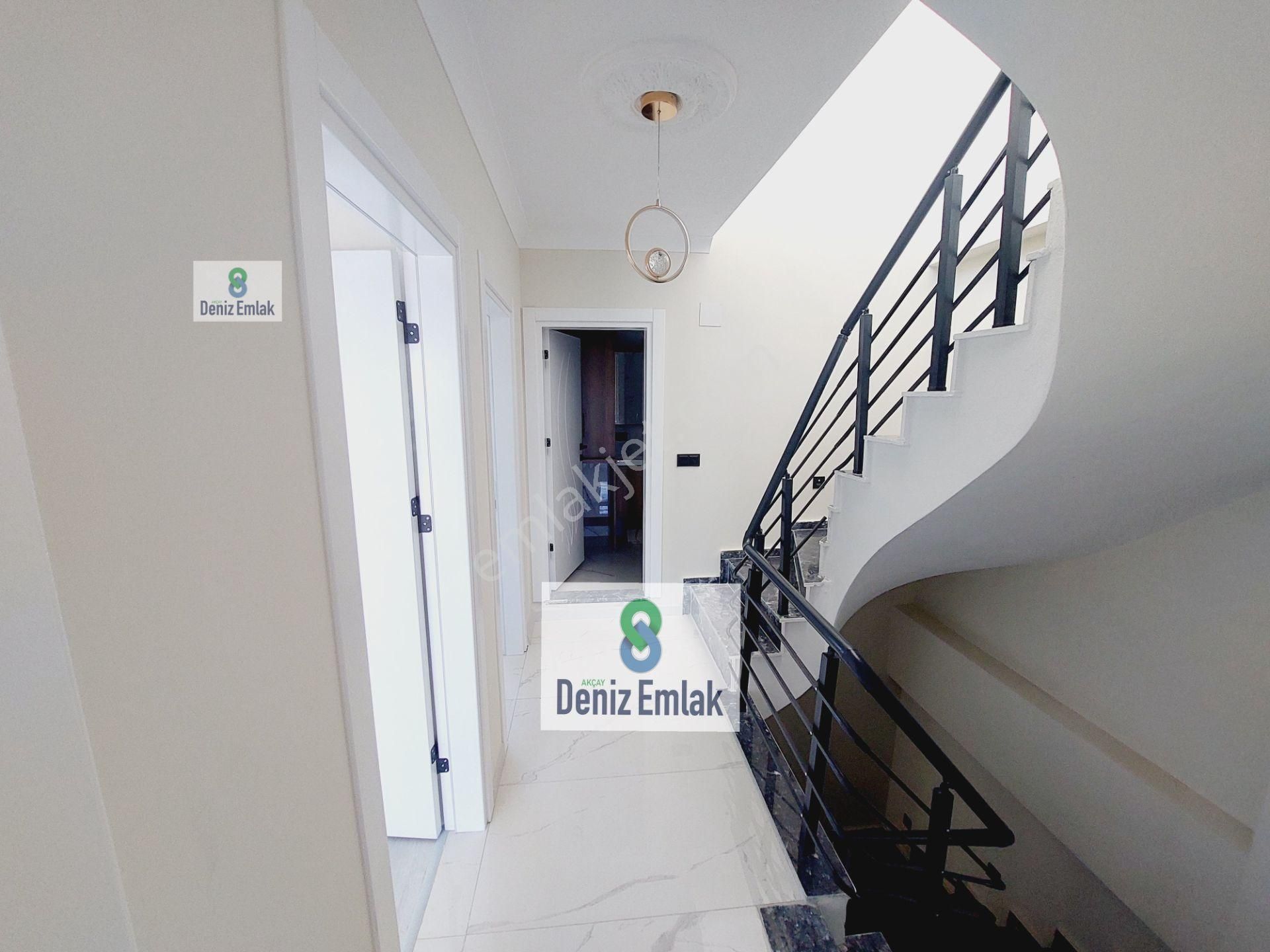 Denizden Gürede Deniz Manzaralı Satılık 4+1 Tripleks Villa. - Görsel 28
