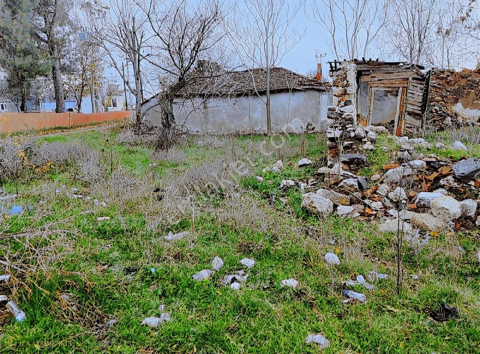 Çanakkale Civler Köyünde Müstakil Tapulu Köy Evi Arsası - Görsel 3