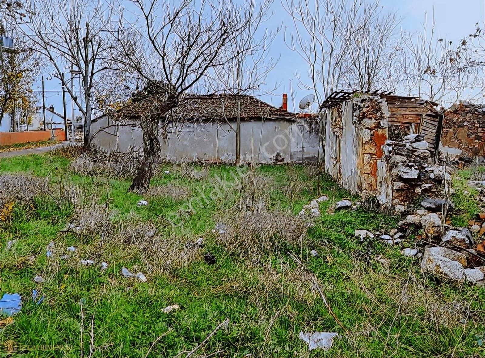Çanakkale Civler Köyünde Müstakil Tapulu Köy Evi Arsası - Görsel 5