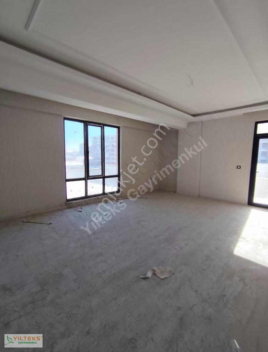 Göktürk Mah.satılık Sıfır 3,5+1 Daire - Görsel 8