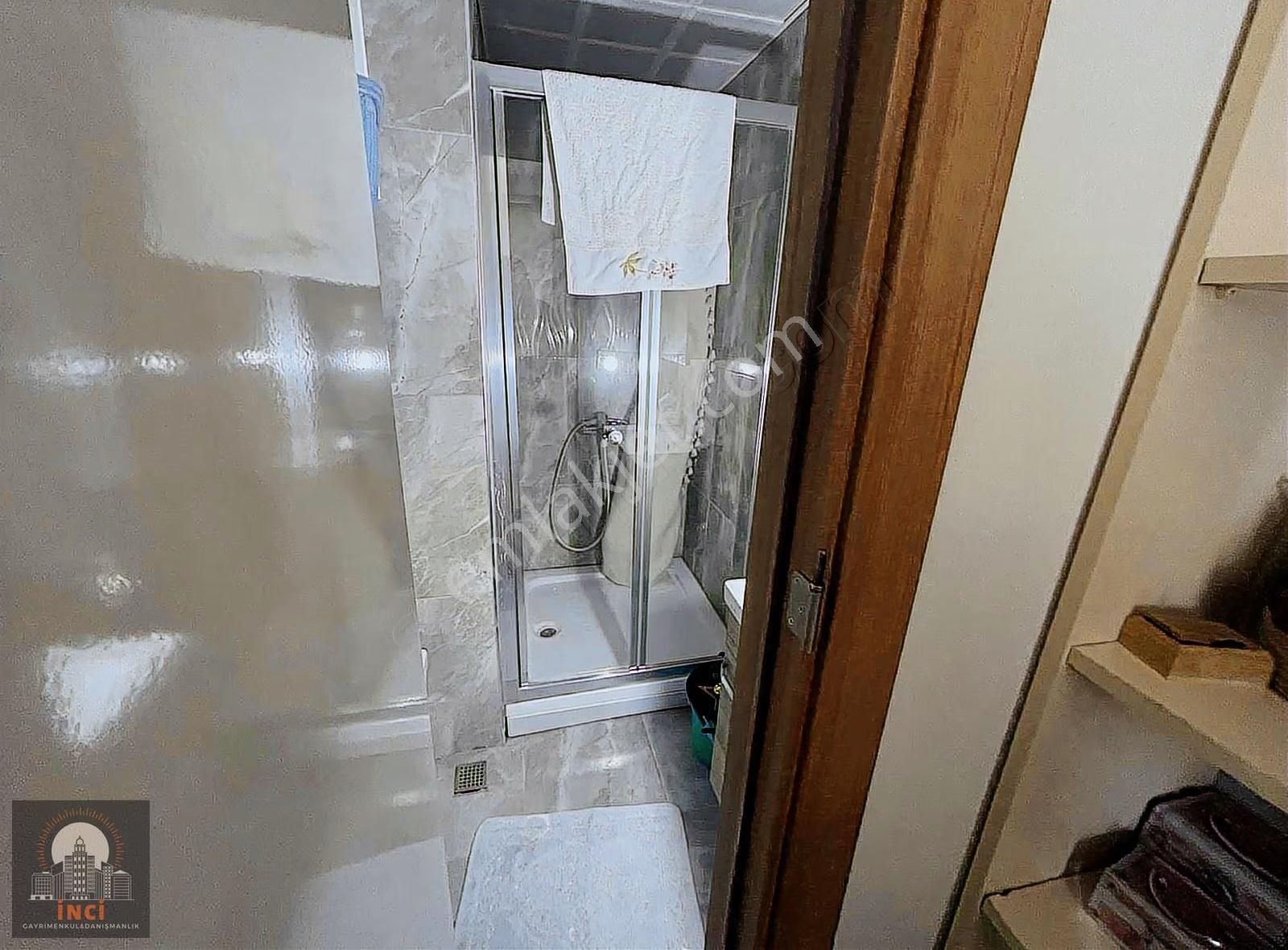 Mahmutbey Metro İstasyonu Yakınında Lüx 3 Cepheli Köşe Site - Görsel 24