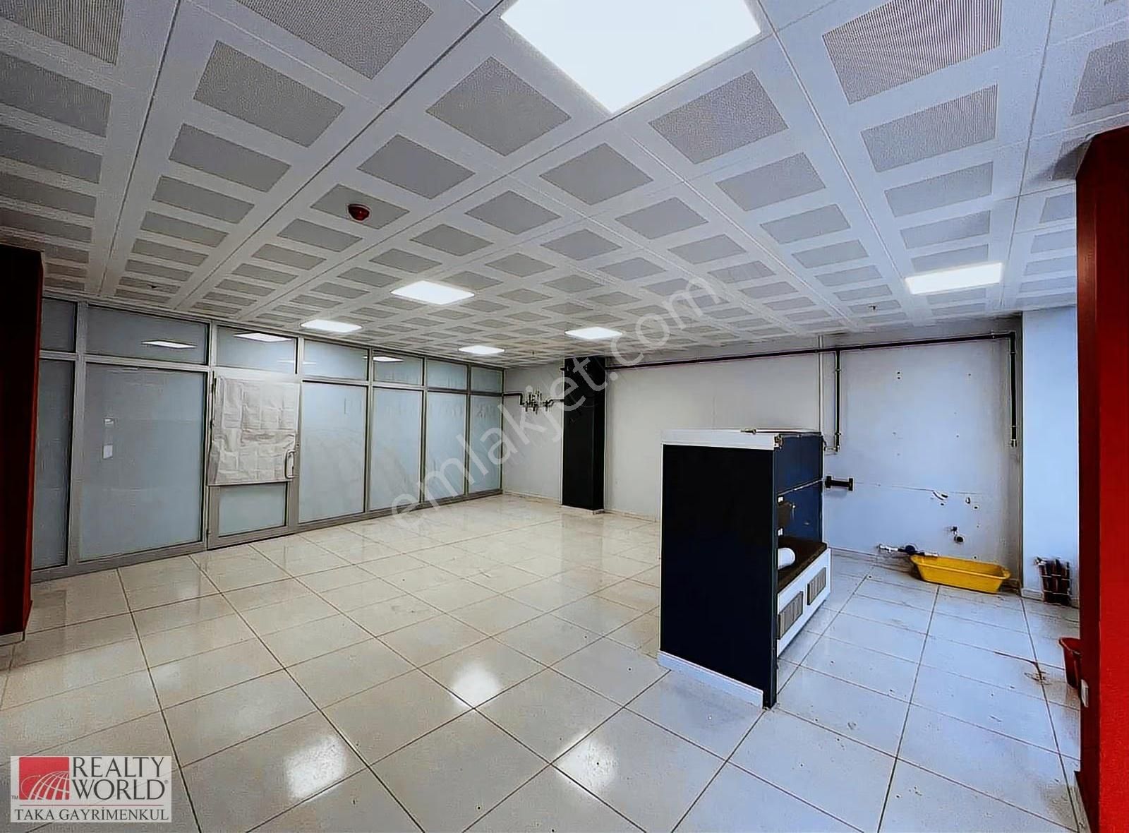 Pazarkapıda Merkezi Konumda Dükkan & Ofis - Görsel 16