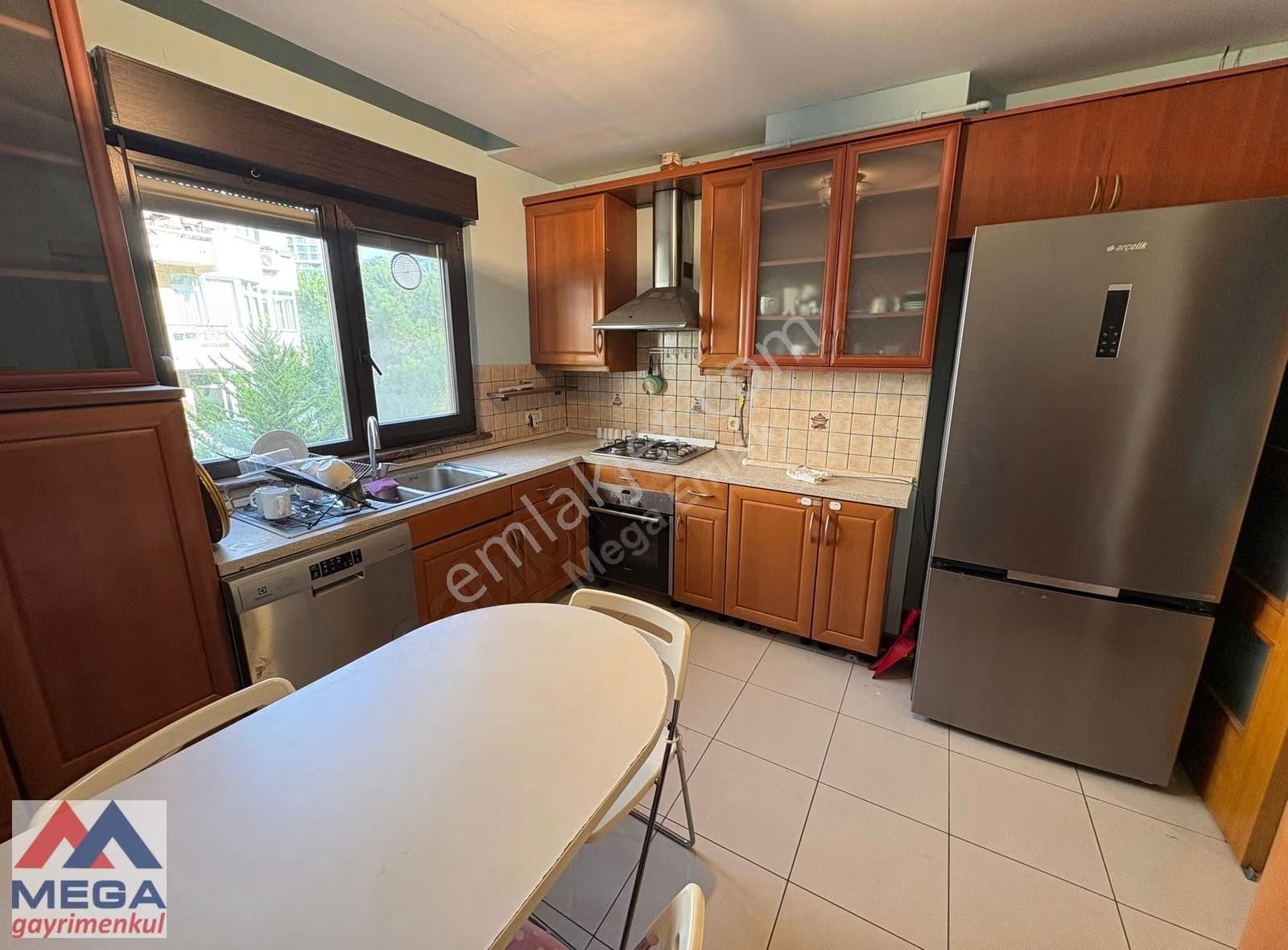 Fenerbahçe Dalyan Kulüp Karşısında 4+1 Kiralık Az Katlı Bina - Görsel 30