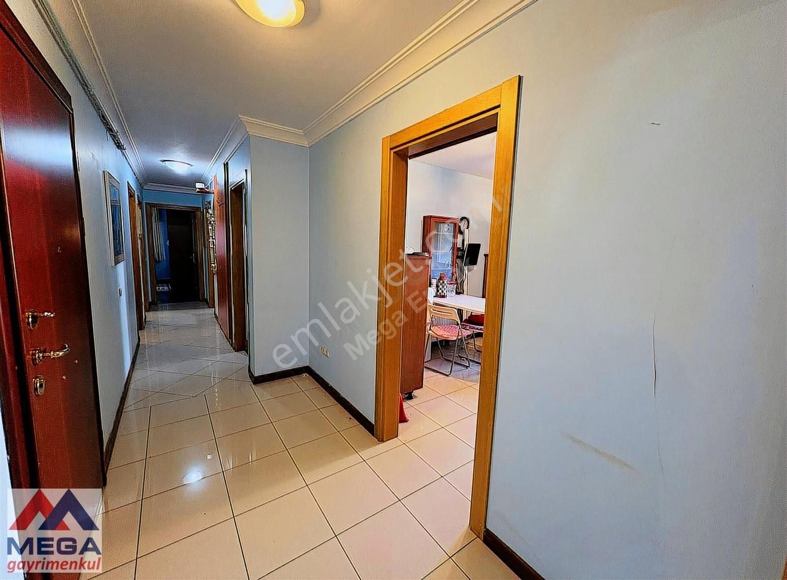 Fenerbahçe Dalyan Kulüp Karşısında 4+1 Kiralık Az Katlı Bina - Görsel 11