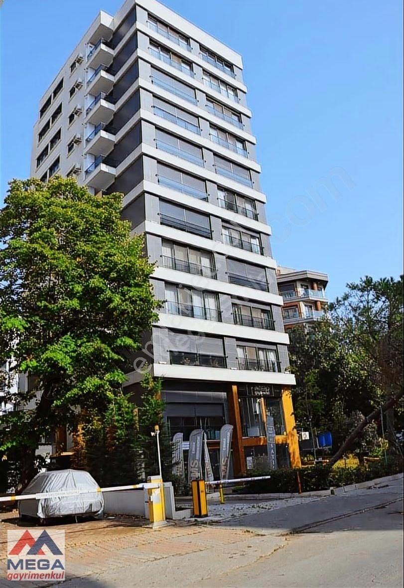 Mega'dan Yetkili Fenerbahçe De 130m2 3+1 Balkonlu Ferah Kiralık - Görsel 3