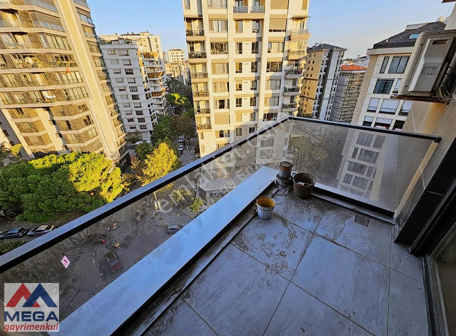 Mega'dan Yetkili Fenerbahçe De 130m2 3+1 Balkonlu Ferah Kiralık - Görsel 17