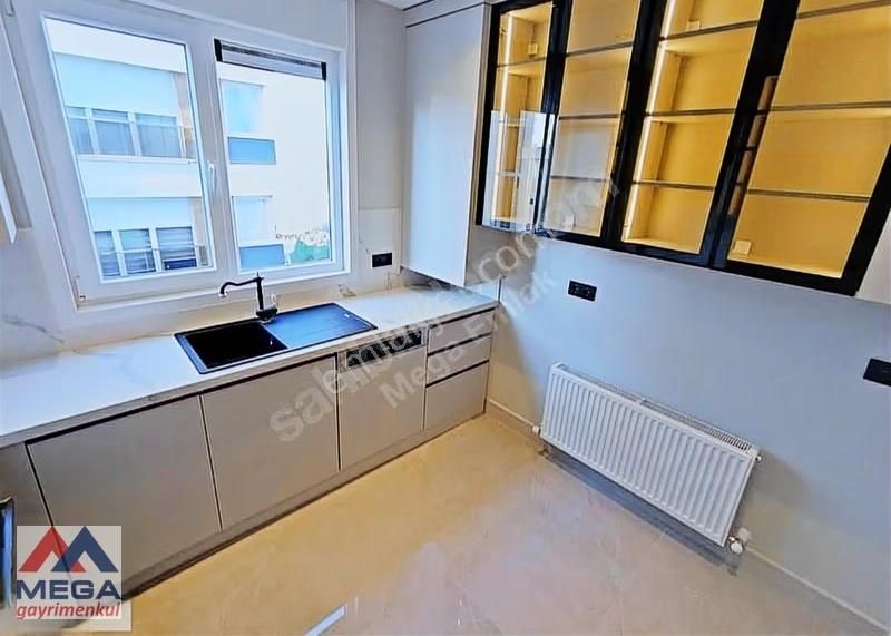 Mega'dan Kalamış'ta Deniz Manzaralı 100 M2 2+1 Eb.banyolu Daire - Görsel 5