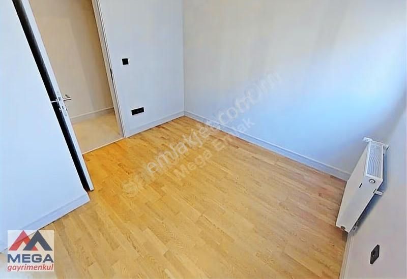 Mega'dan Kalamış'ta Deniz Manzaralı 100 M2 2+1 Eb.banyolu Daire - Görsel 14