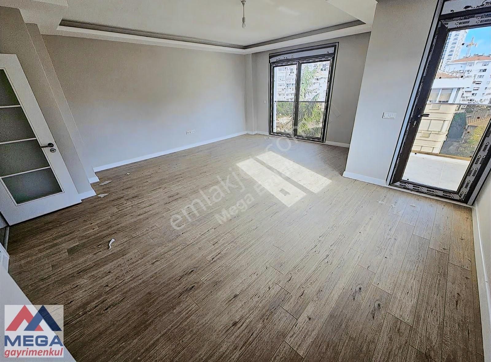 Mega'dan Feneryolunda 150 M2 3+1 Balkonlu Hamamlı Sıfır Kaçmaz - Görsel 10