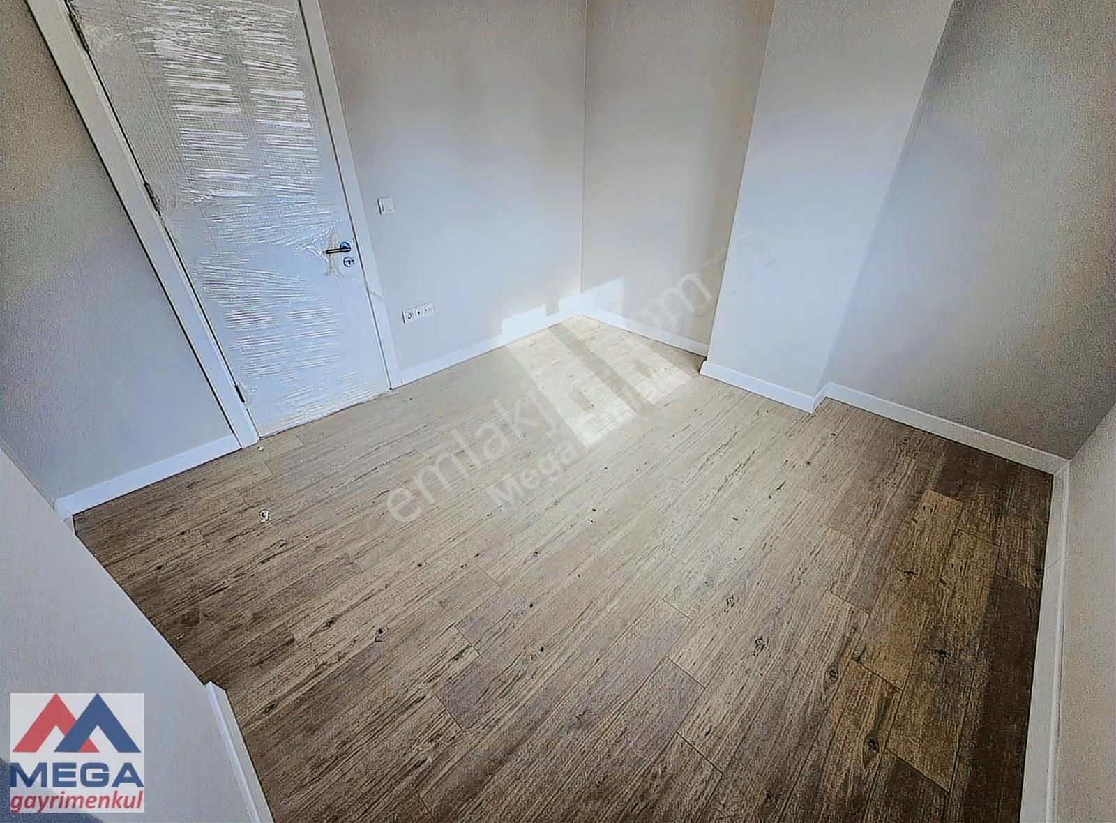 Mega'dan Feneryolunda 150 M2 3+1 Balkonlu Hamamlı Sıfır Kaçmaz - Görsel 11