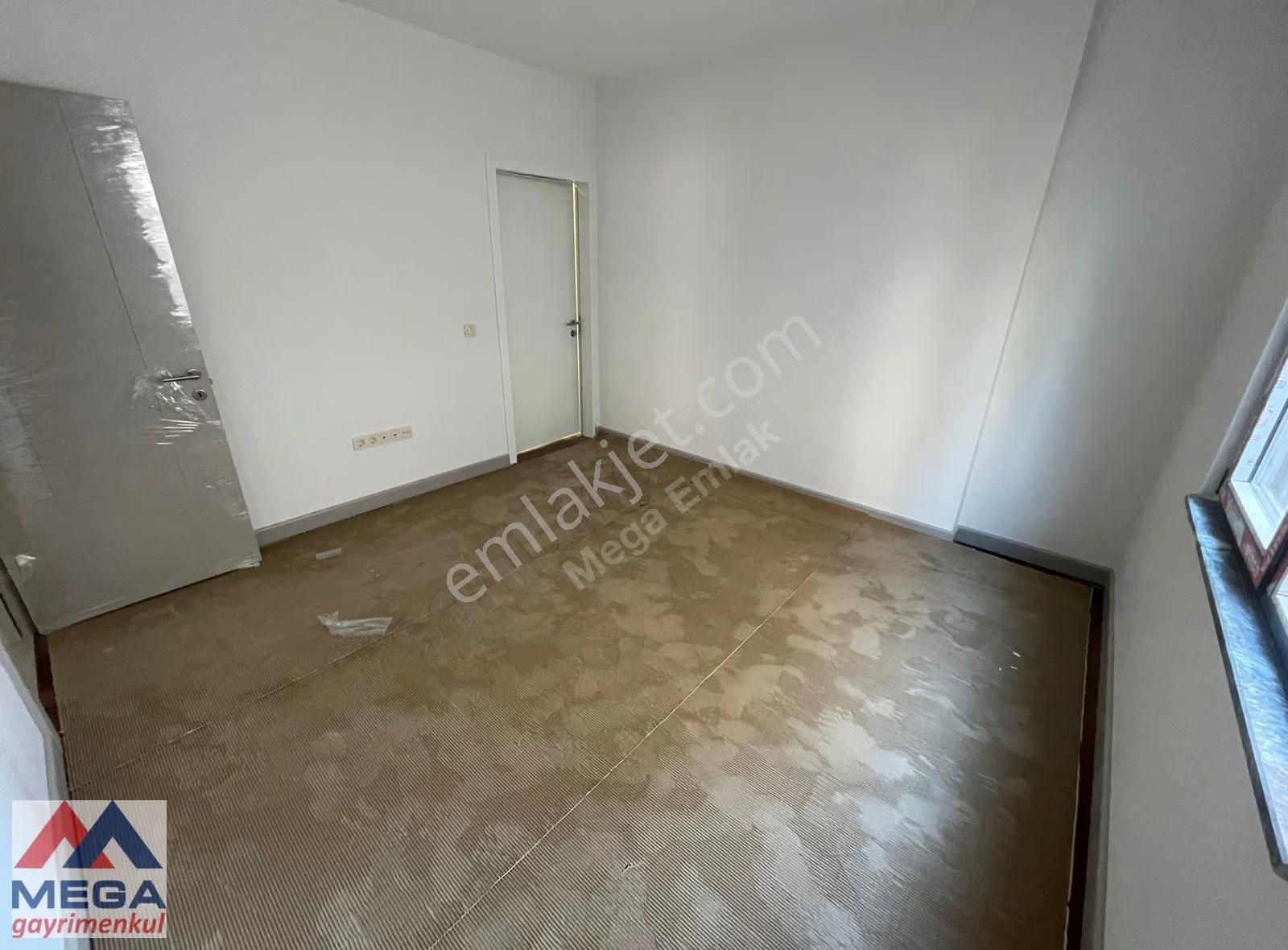 Caddebostan Bağdat Caddesi 1. Paralel Sokakta Sıfır 2+1 Daire - Görsel 23