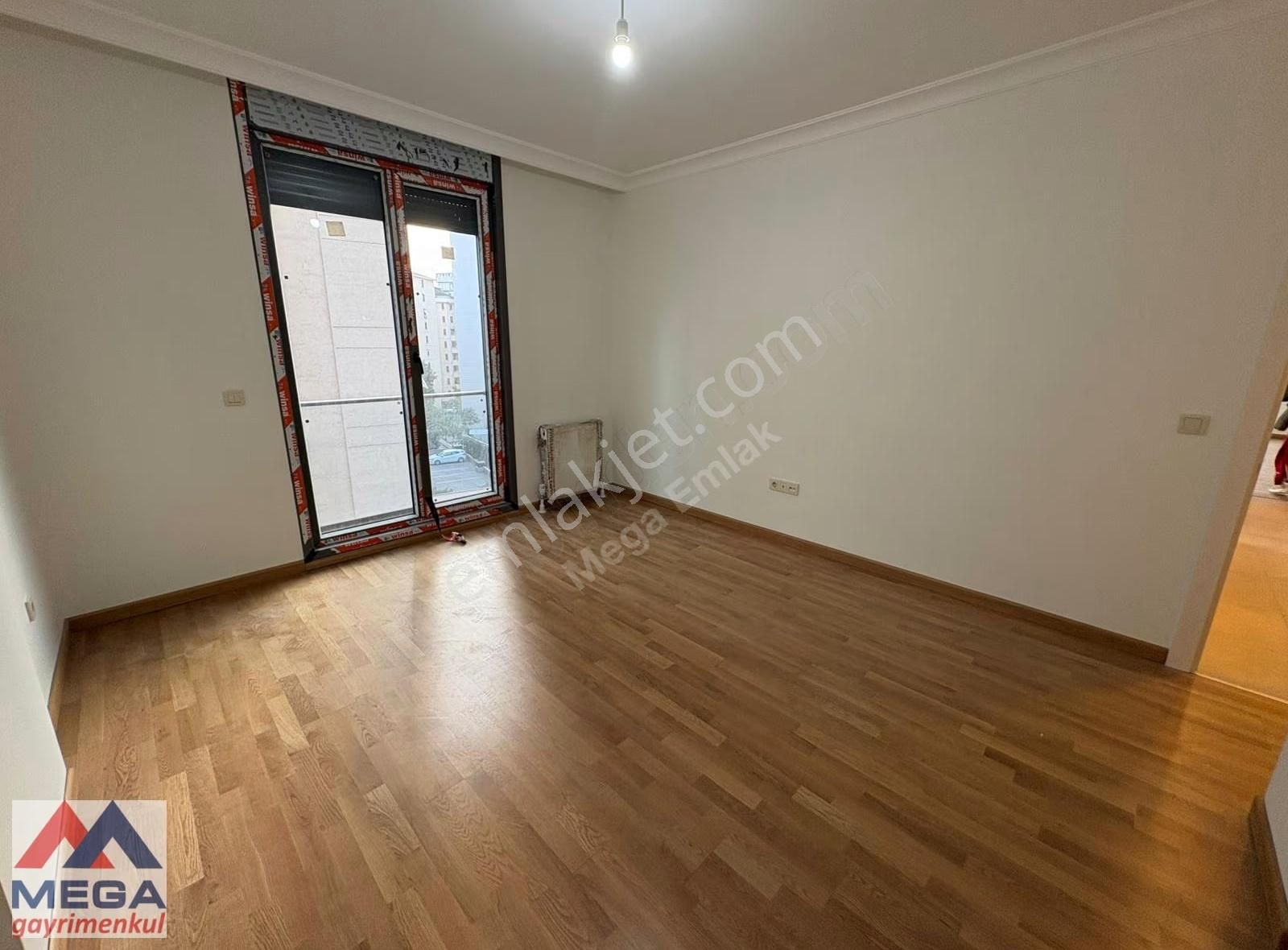 Bağdat Caddesi Üzerinde Ofise Uygun 3+1 Kiralık Balkonlu Sıfır - Görsel 13