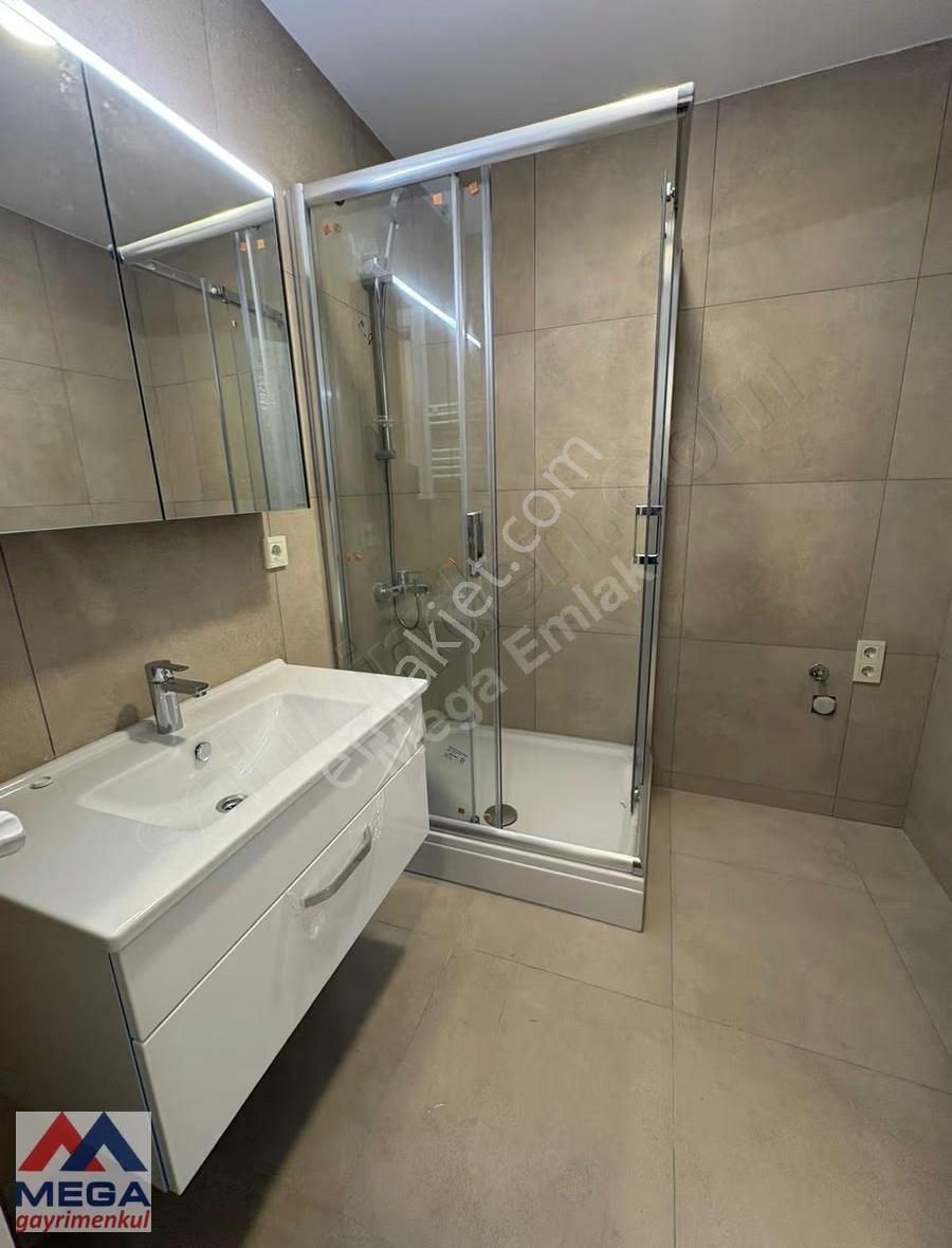 Bağdat Caddesi Üzerinde Ofise Uygun 3+1 Kiralık Balkonlu Sıfır - Görsel 35