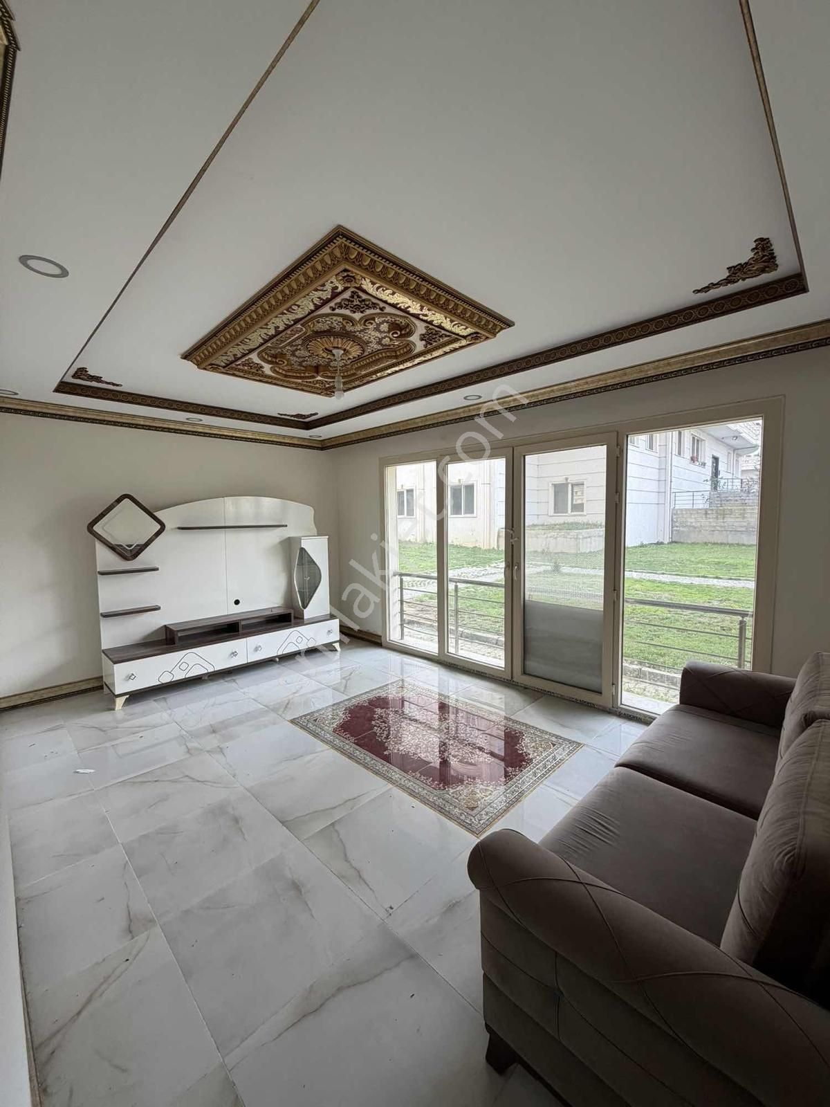 Silivri Yorulmaz Sarayları Sitesinde Satılık 2+1 Bahçe Katı - Görsel 3