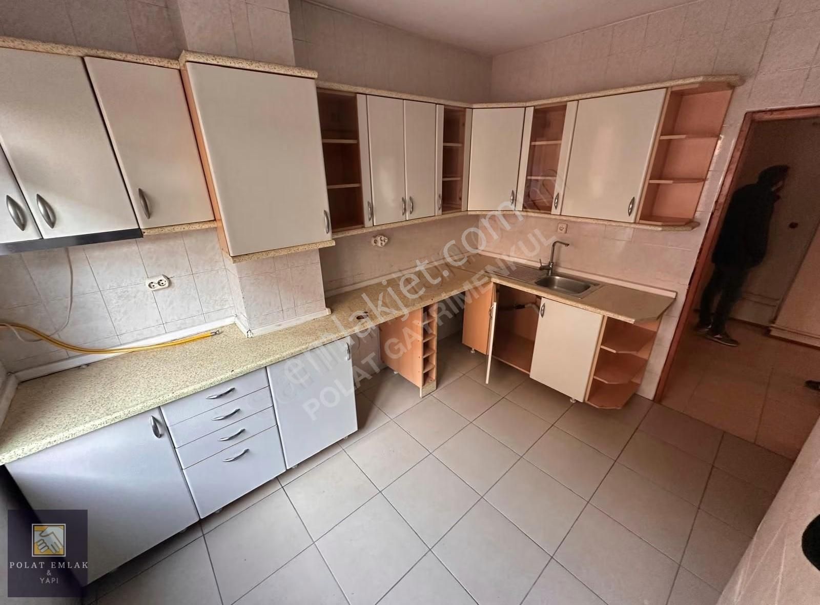 Satılık Daire 2+1 Arakat Balkonlu Geniş Kapalı Mutfak Meclis Mah - Görsel 7
