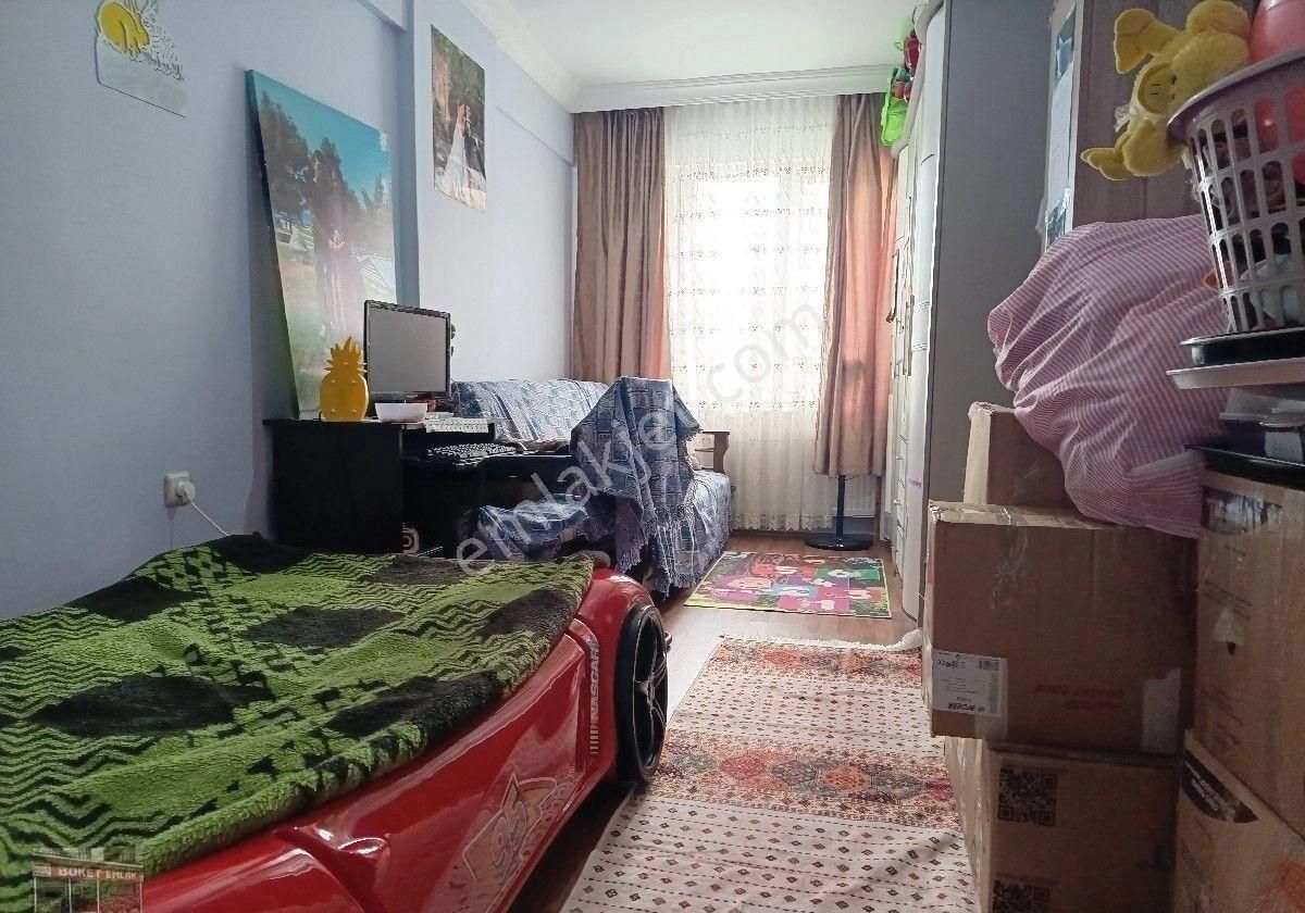 Buket Emlaktan Satılık 2+1 Daire Ara Kat Doğalgazlı Asansörlü - Görsel 23