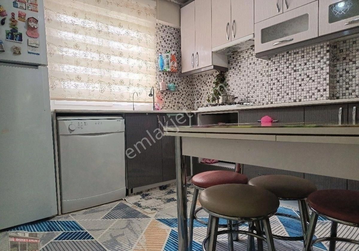 Buket Emlaktan Satılık 2+1 Daire Ara Kat Doğalgazlı Asansörlü - Görsel 10