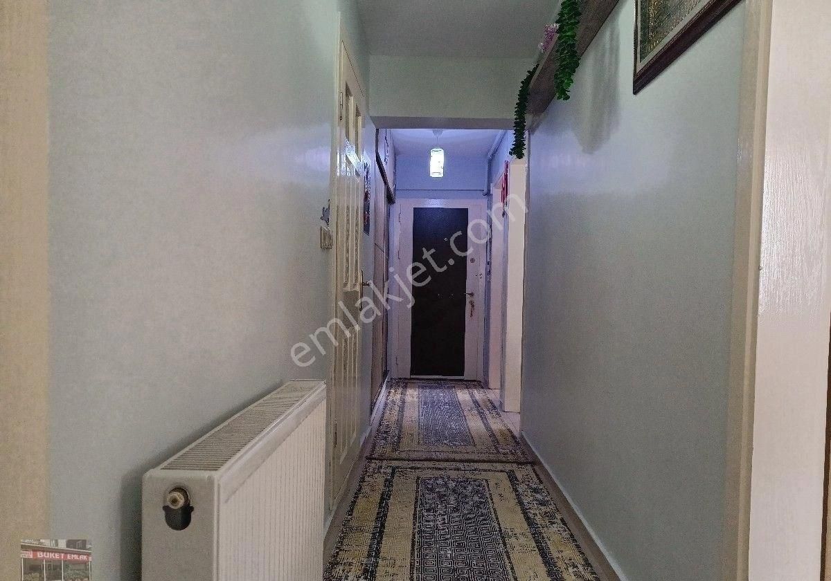 Buket Emlaktan Satılık 2+1 Daire Ara Kat Doğalgazlı Asansörlü - Görsel 17