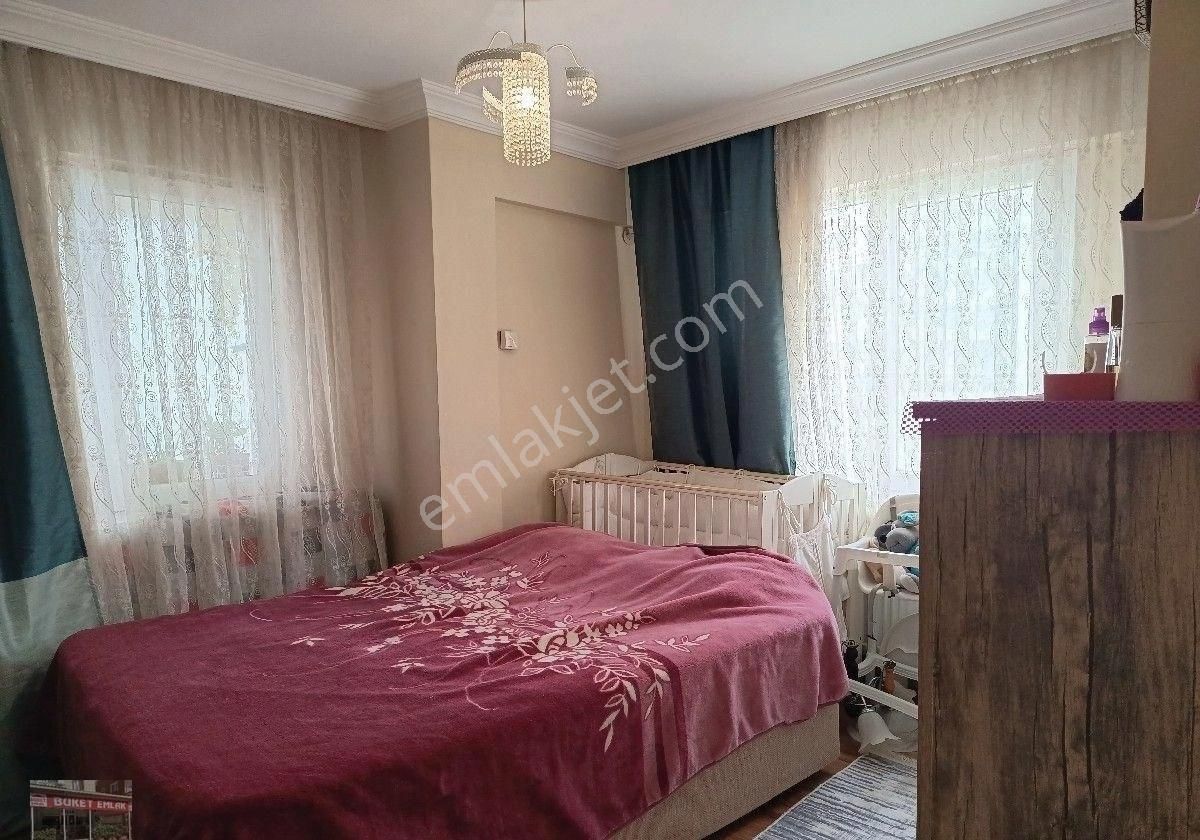Buket Emlaktan Satılık 2+1 Daire Ara Kat Doğalgazlı Asansörlü - Görsel 32