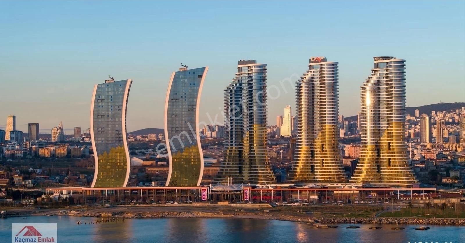 İstmarina Satılık 2+1 Full Eşyalı Geniş Teras Deniz Manzaralı - Görsel 21
