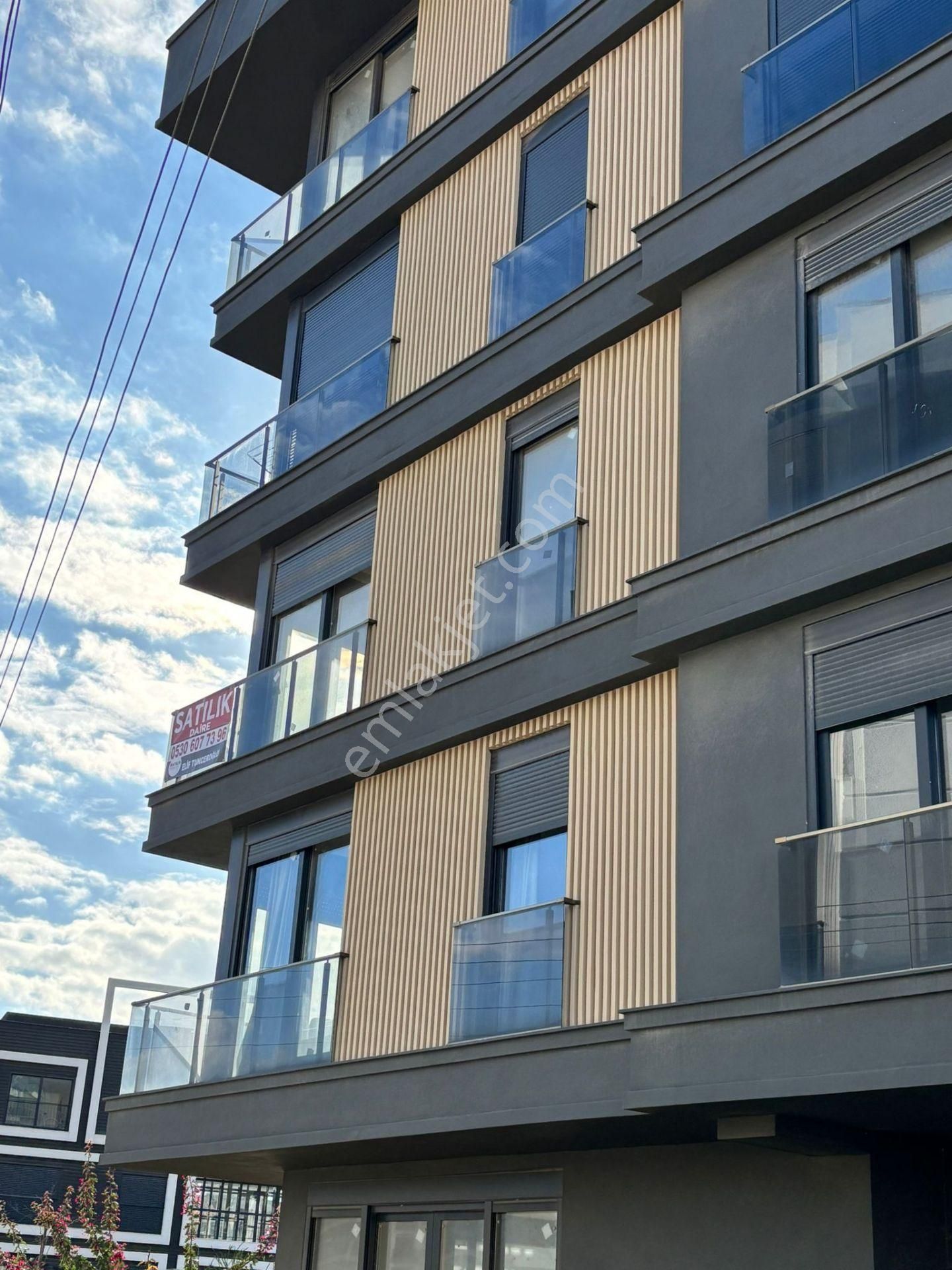 Antalya Altıntaş Kardeşkentlere Çok Yakın Satılık Daire - Görsel 2