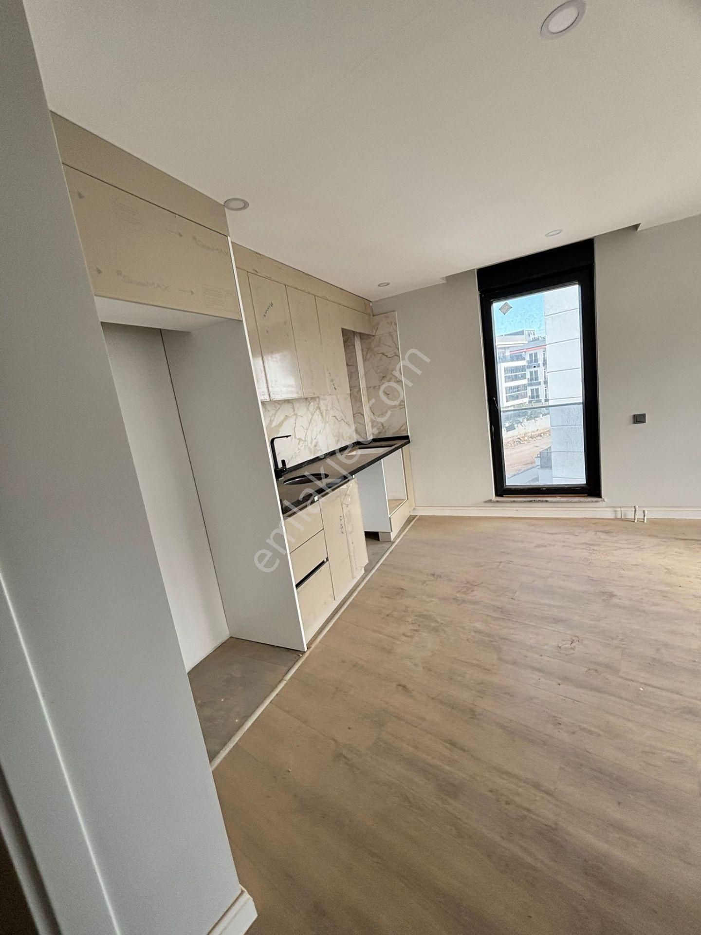 Antalya Altıntaş Kardeşkentlere Çok Yakın Satılık Daire - Görsel 7