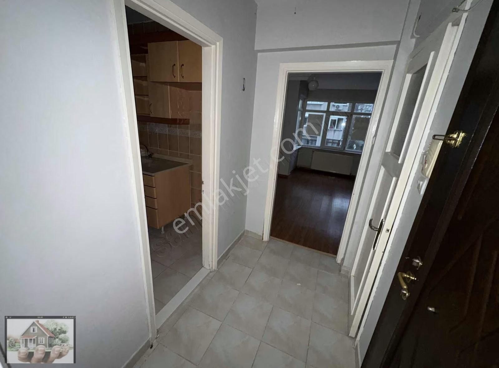 Göztepe Şehir Hastanesi Arkasında 3+1 Kombili Boş Daire - Görsel 7