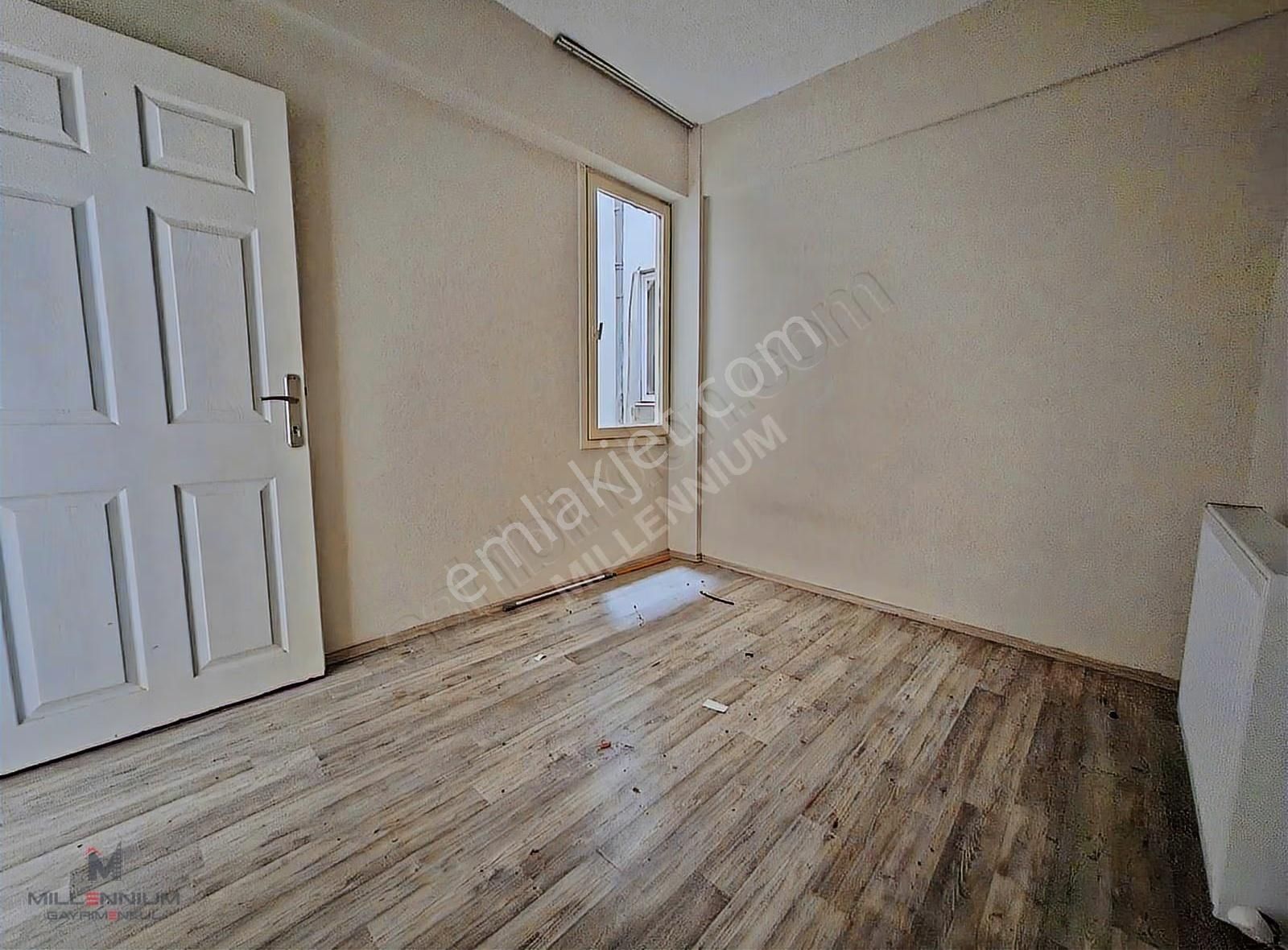 Güzelyalı Ortaokulunun Yakınında 2+1 Doğalgazlı Kiralık Daire - Görsel 14