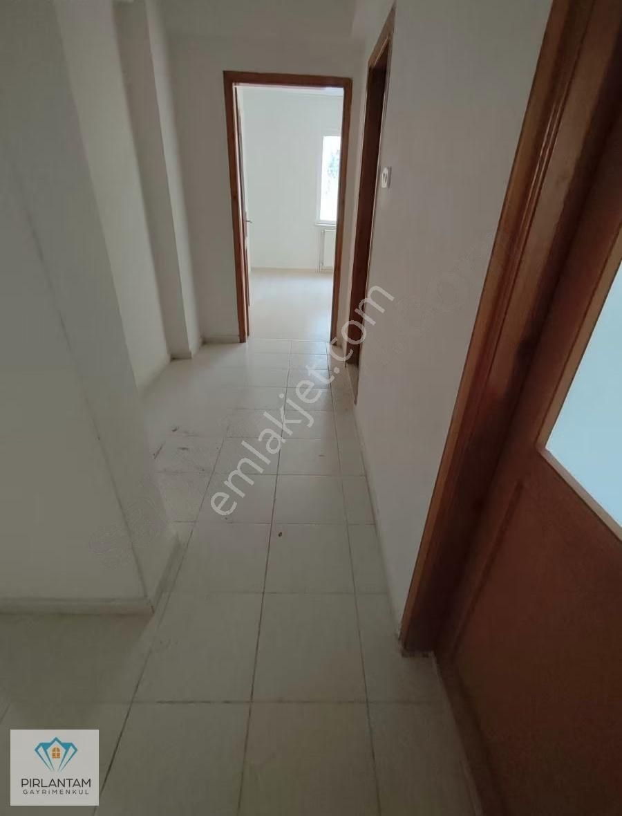 Pırlamtandan Sütlüce Mahallesinde 3+1 Geniş Satılık Daire - Görsel 16