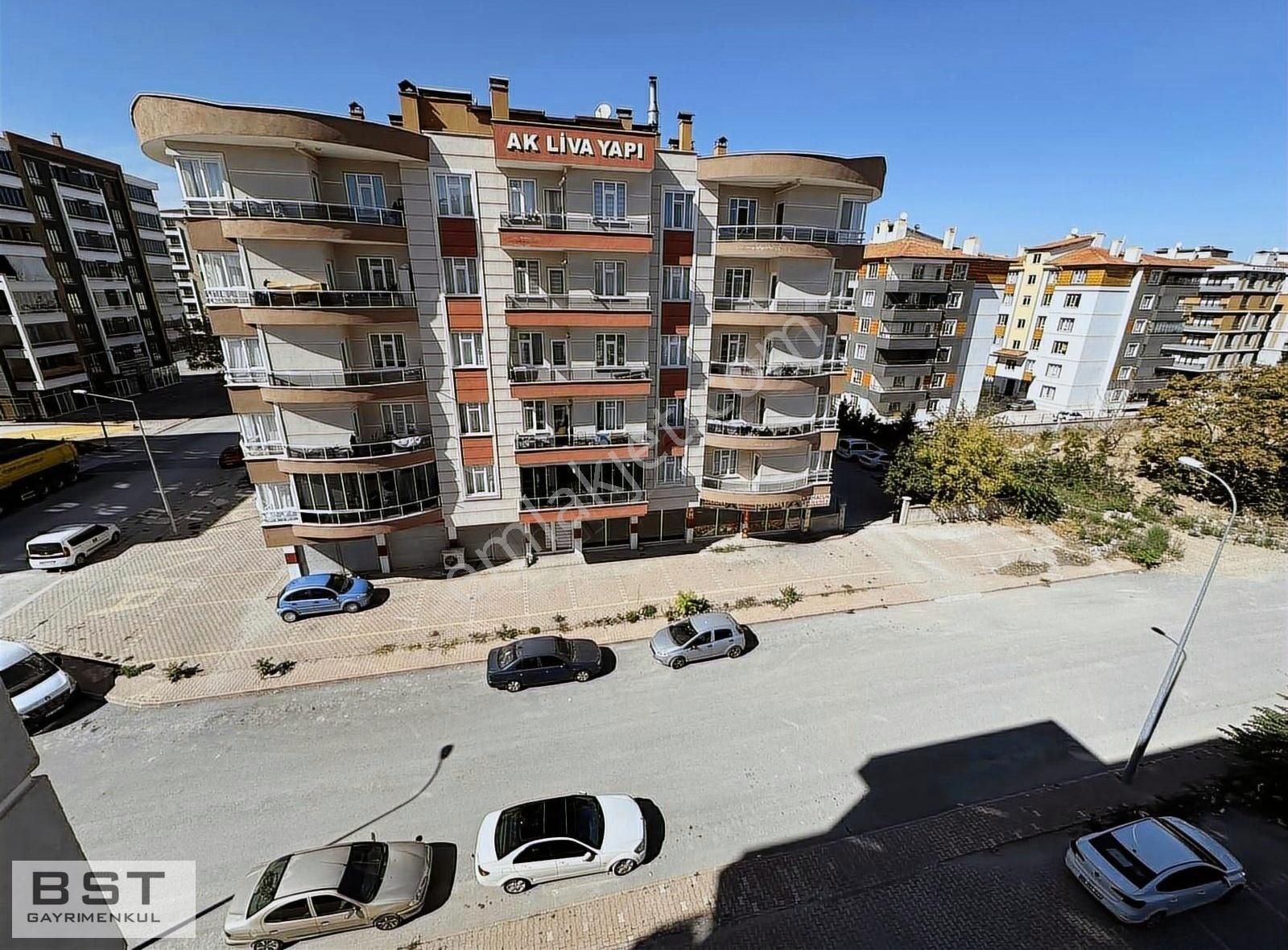 Erenler Mh Jandarma Civarı 3+1 170 M2 Siteiçi Kiralık Daire - Görsel 18