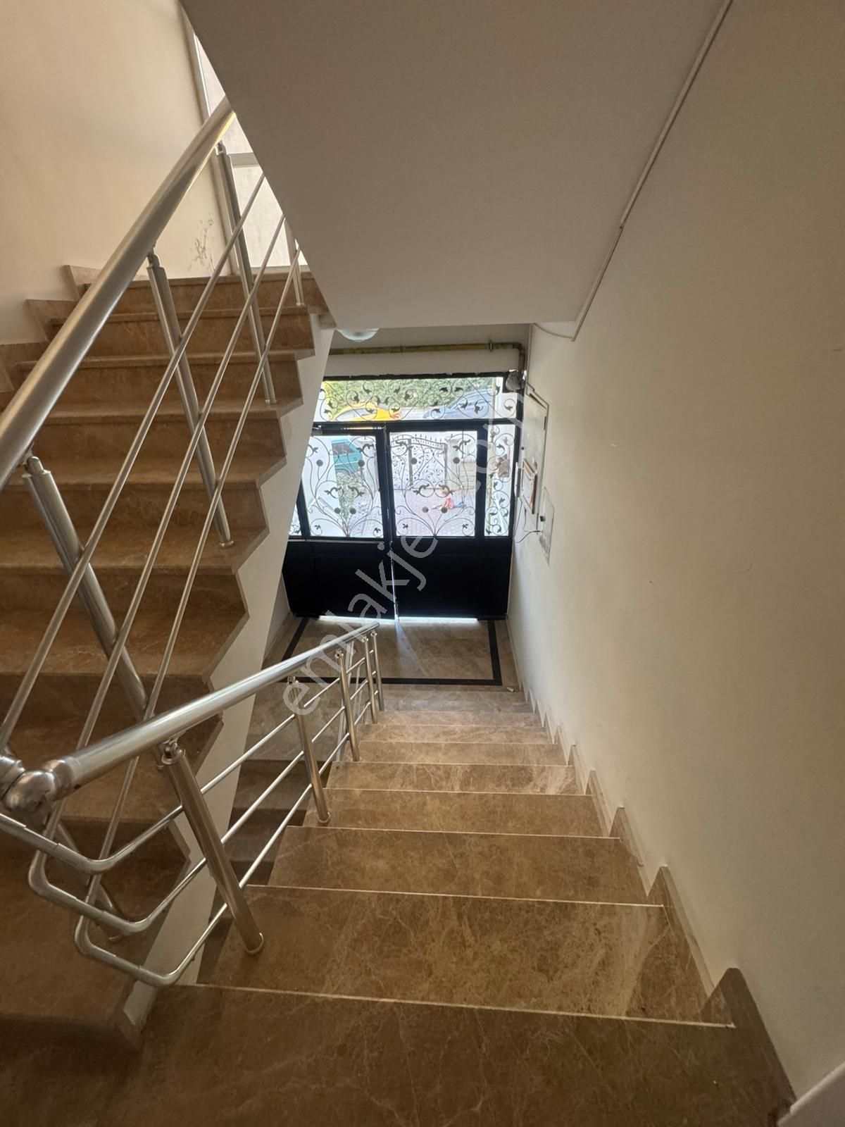 Kayapa Mah.'de Fırsat!!! Satılık Arakat 2+1 Daire - Görsel 28