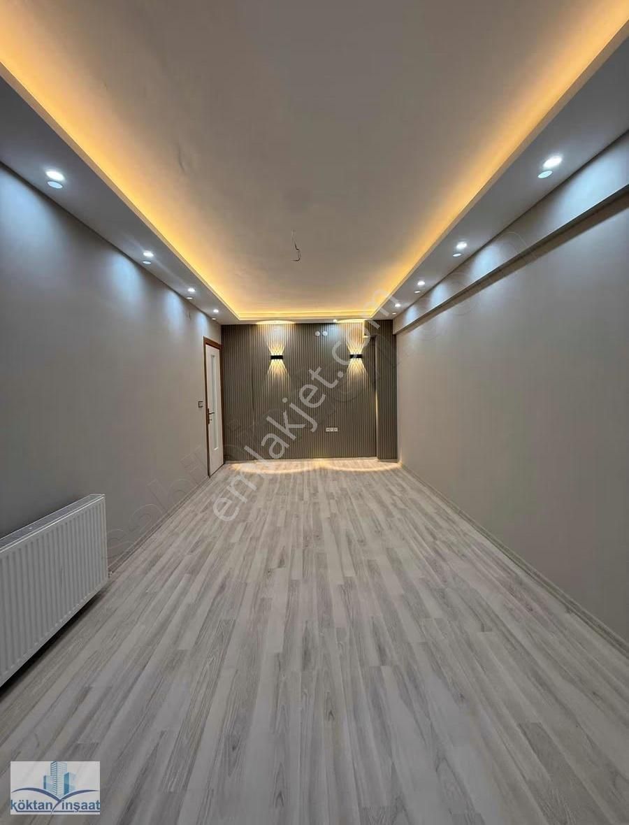Muradiyede Site İçerisinde 2+1 Arakat Full Lüks Daire Fırsatı - Görsel 32