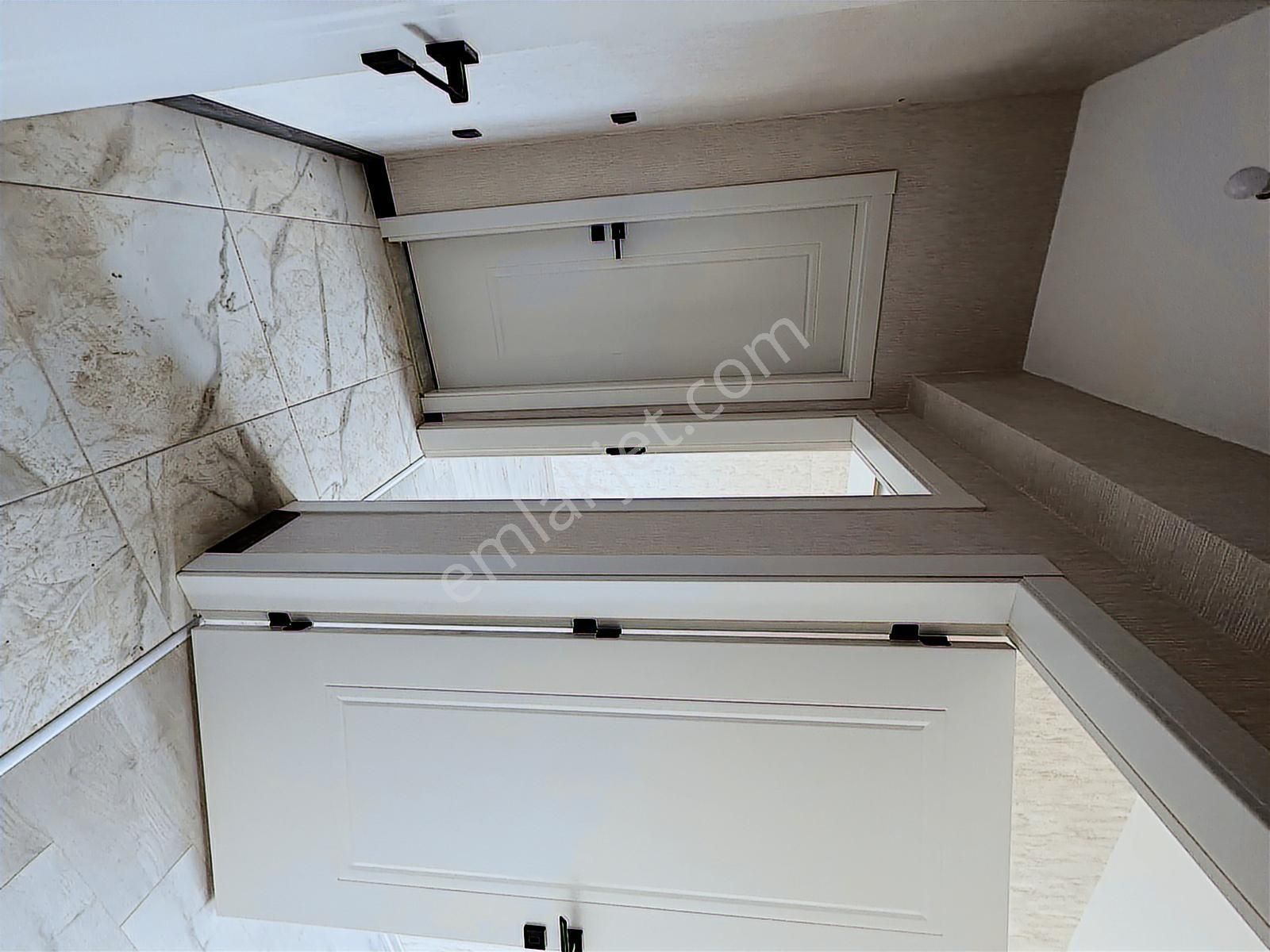 Selçukluda Modern 2+1 Daire, Yatırım Ve Oturum İçin İdeal ! - Görsel 16