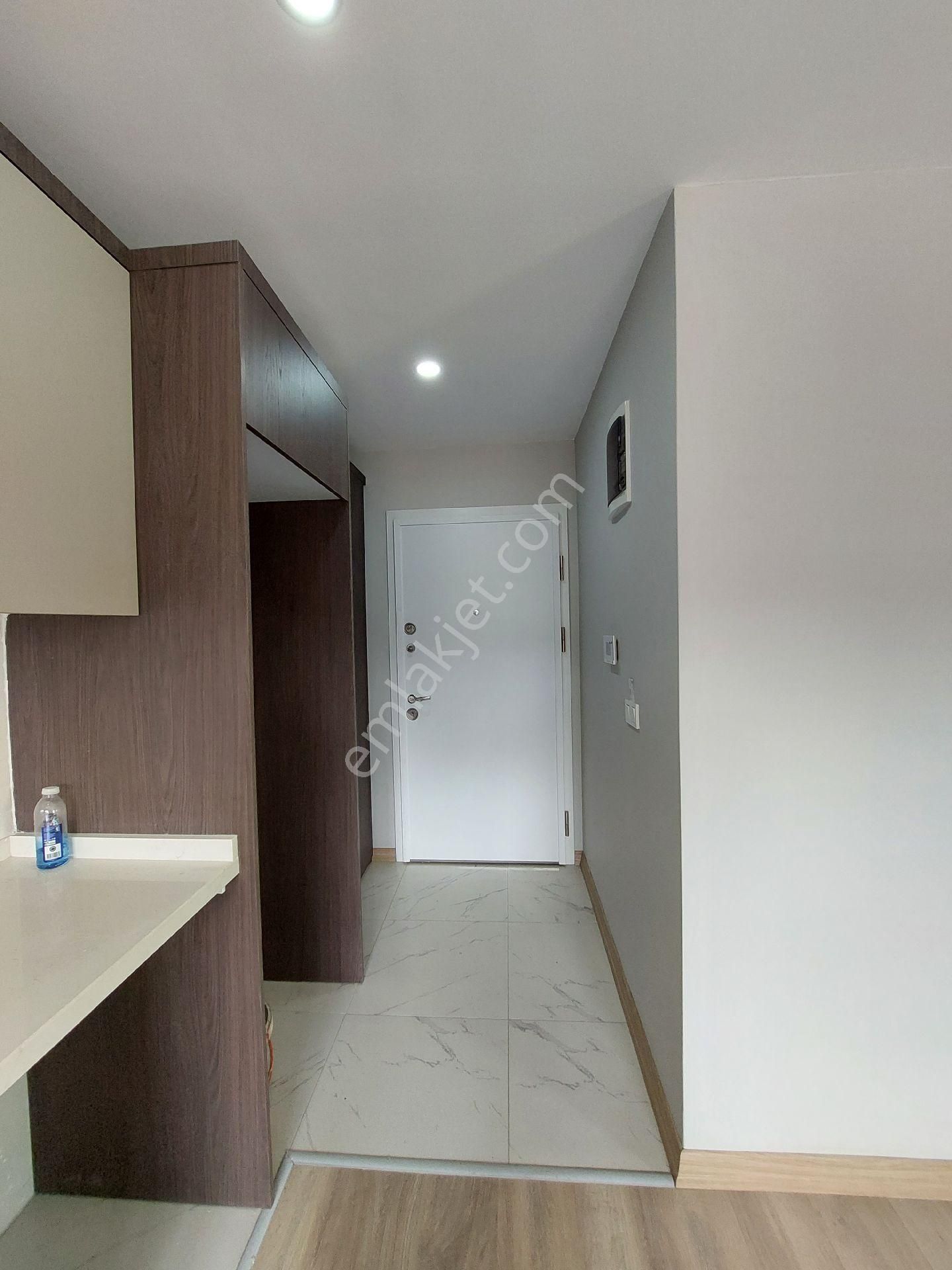 Maltepe Küçükyalı Da 1+1 Konum Ve İşçilikte - Görsel 21